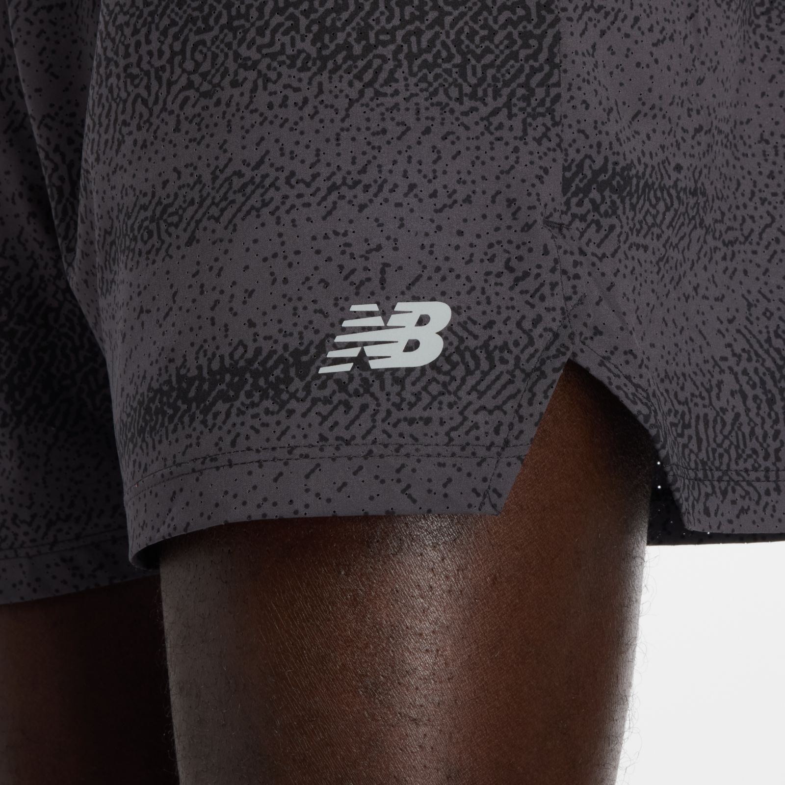 Мужские брюки New Balance RC Printed Short 5" — фото 7