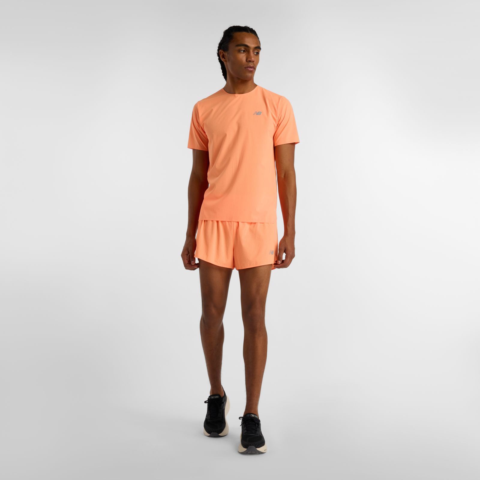 Мужские брюки New Balance RC Ultra Light Split Short 3" — фото 5