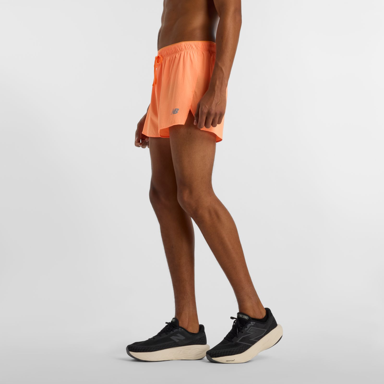 Мужские брюки New Balance RC Ultra Light Split Short 3" — фото 6