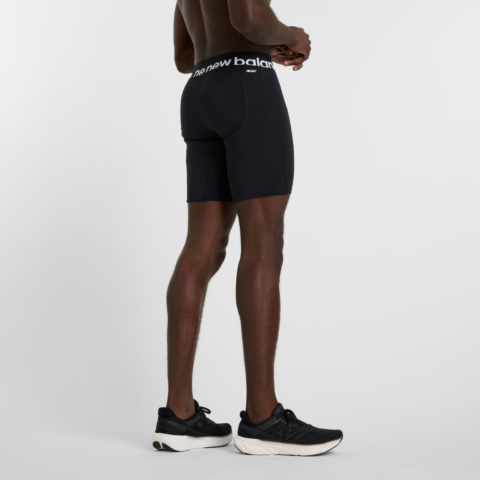 Мужские брюки New Balance Mens Diamond Sliding Short — фото 2