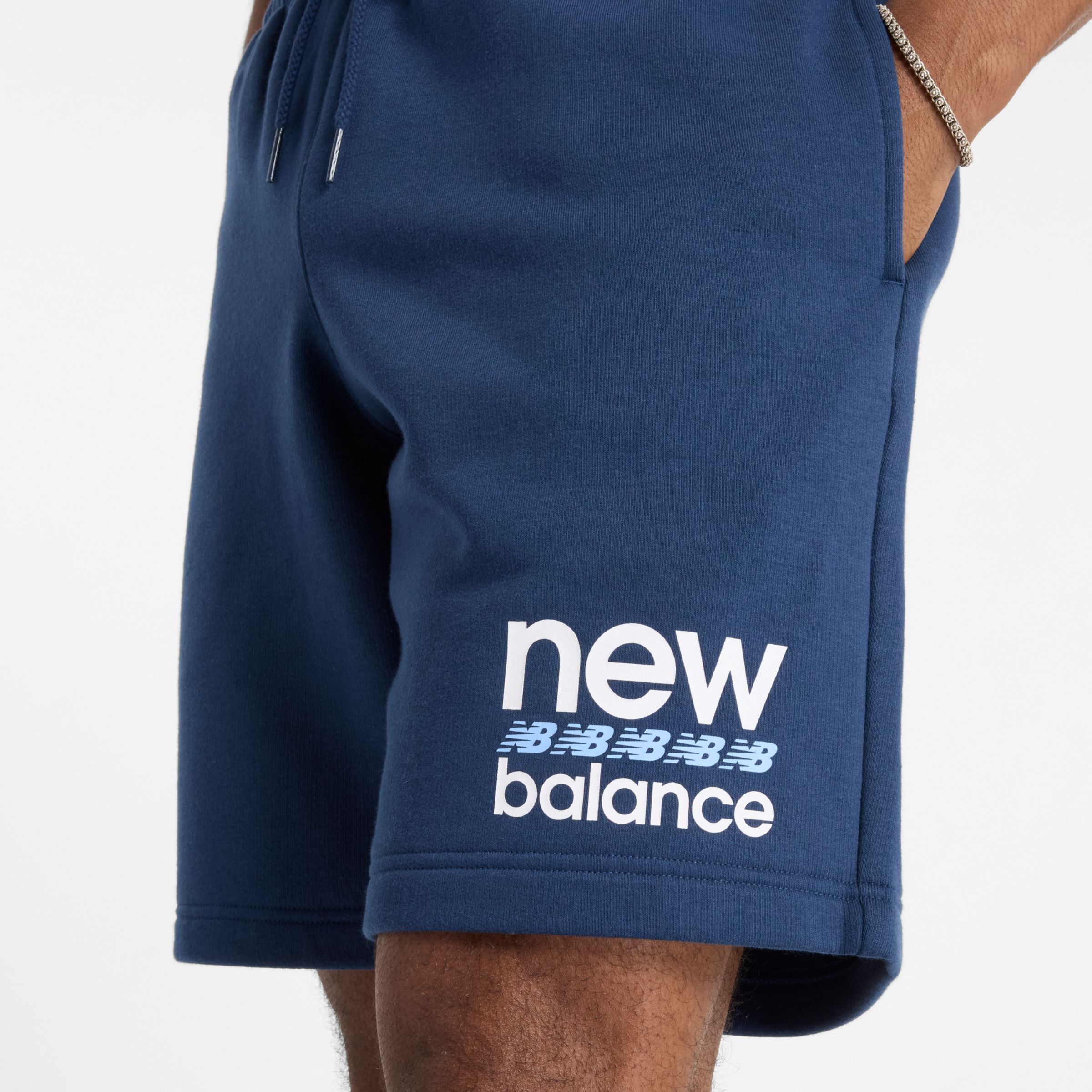 Sport Graphic Fleece Short 9"