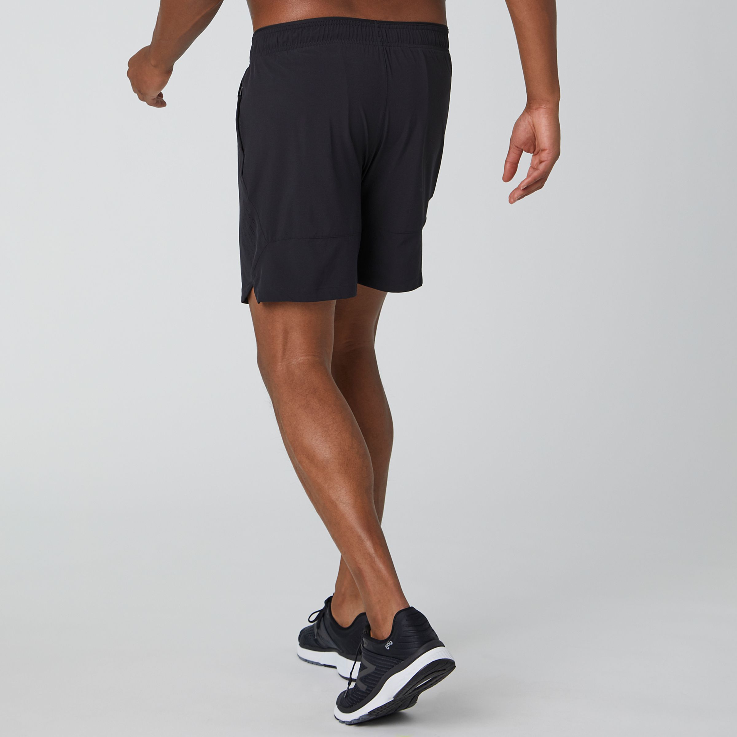 new balance men's 7 woven run shorts
