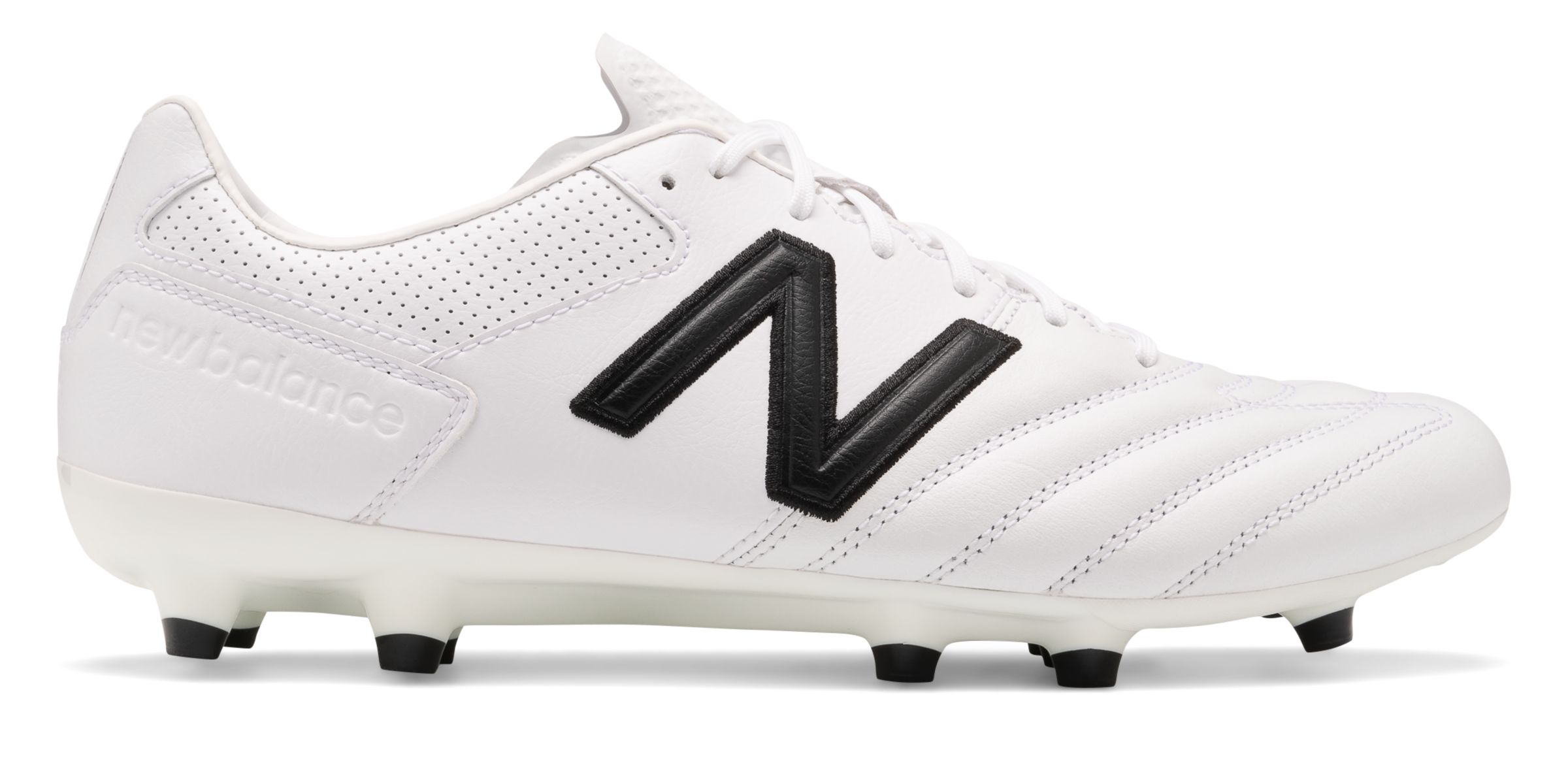 new balance 2e football boots