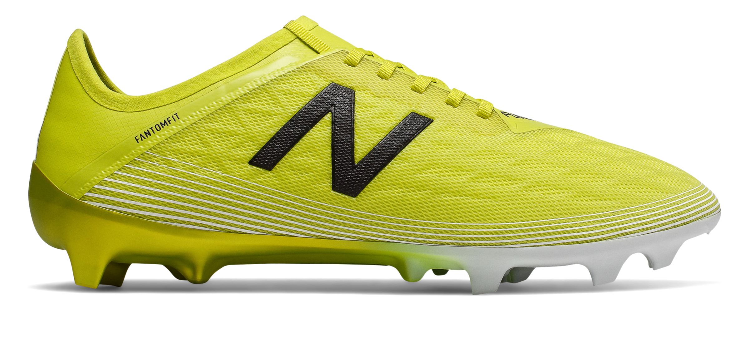 botas de futbol nb