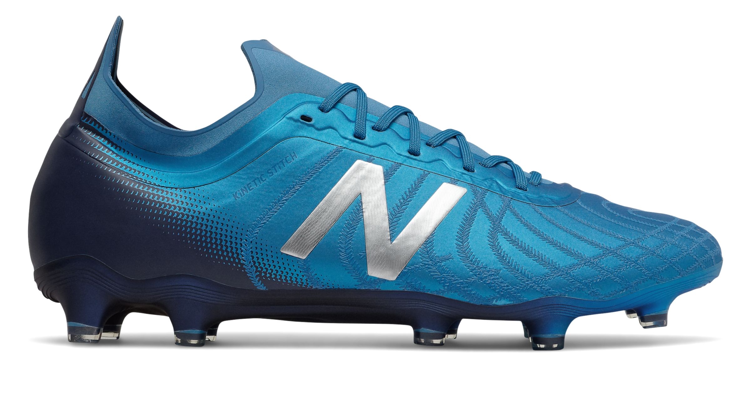 womens new balance soccer cleats