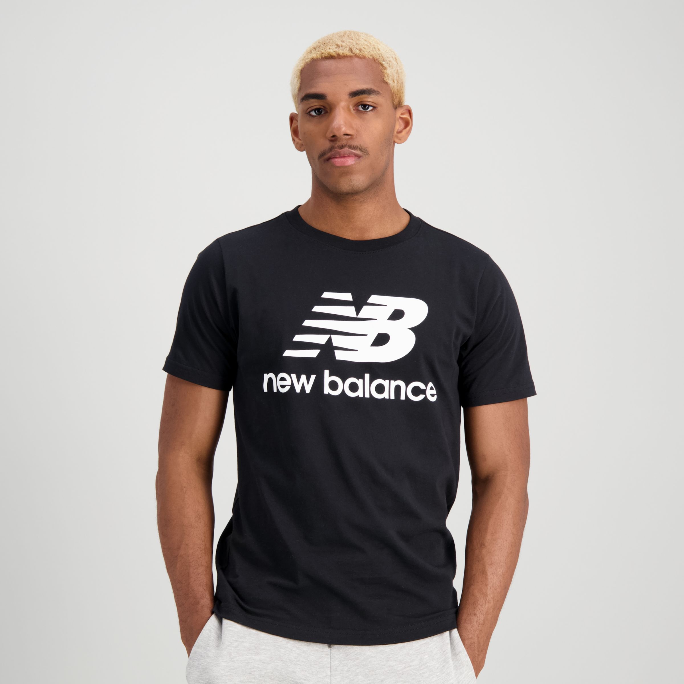 

New Balance Men's NB Essentials Stacked Logo Tee Black - Black