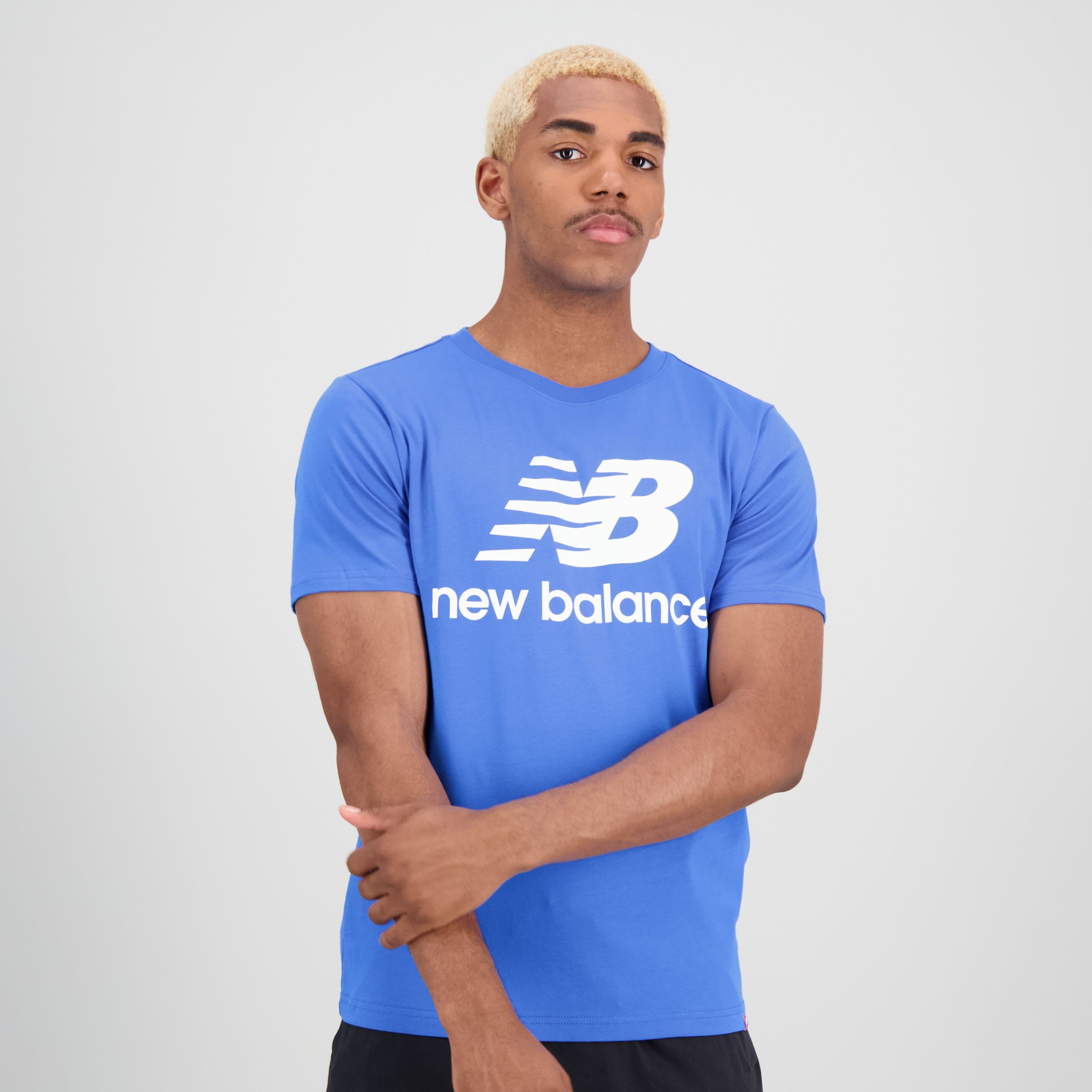 

New Balance Men's NB Essentials Stacked Logo Tee Blue - Blue