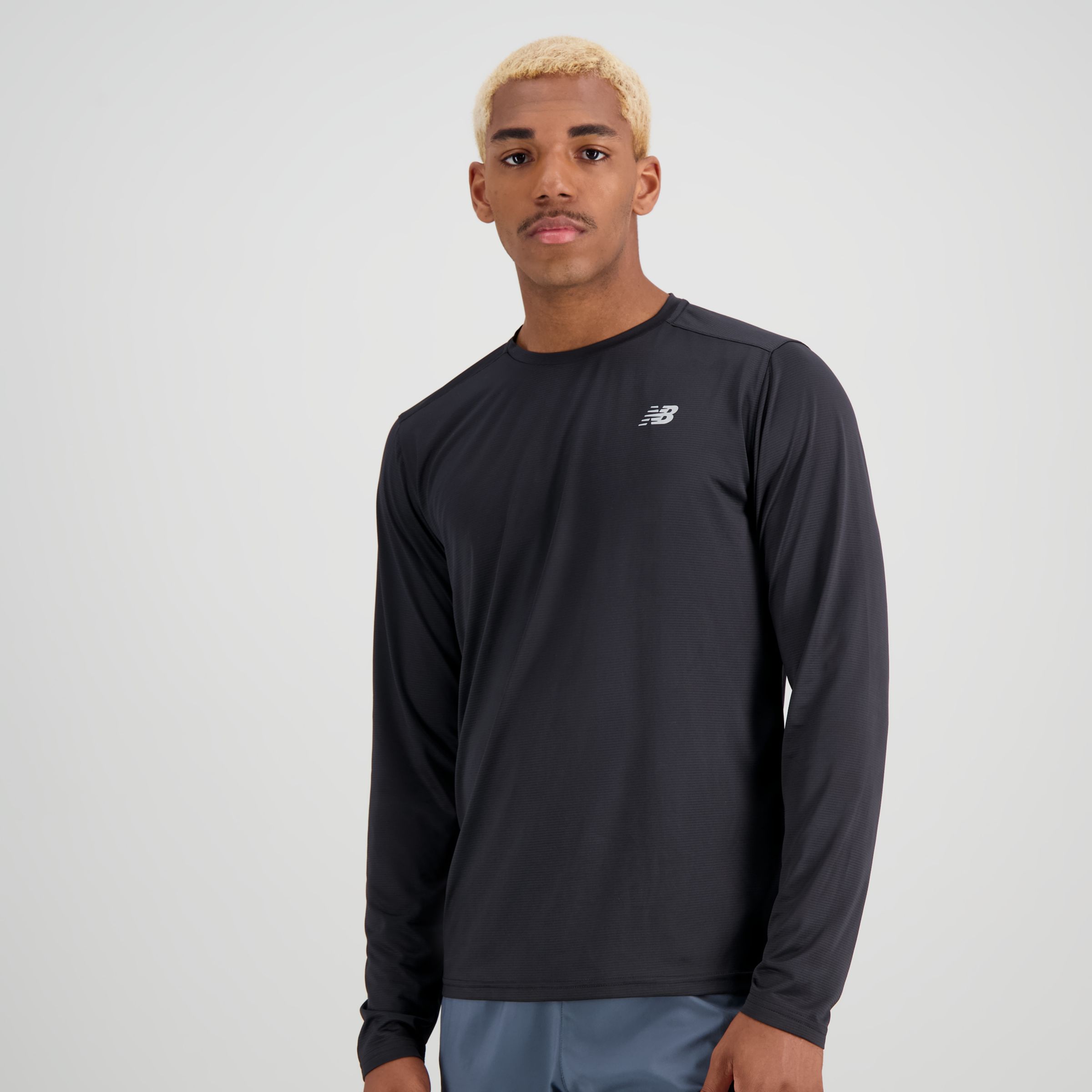 new balance running long sleeve