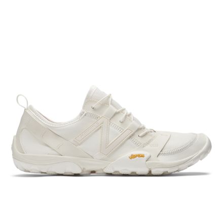 ISSEY MIYAKE x New Balance MT10OV1