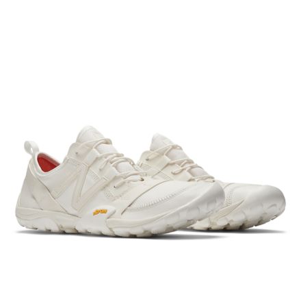 ISSEY MIYAKE x New Balance MT10OV1
