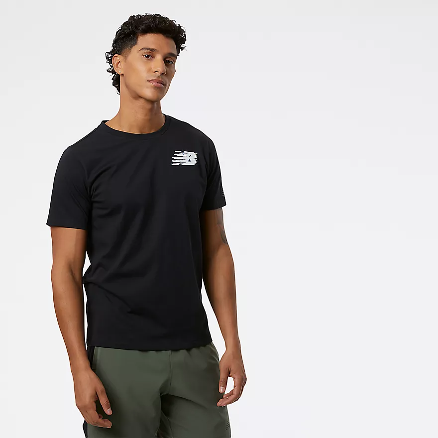 New Balance Men's Graphic Heathertech T-Shirt Apparel