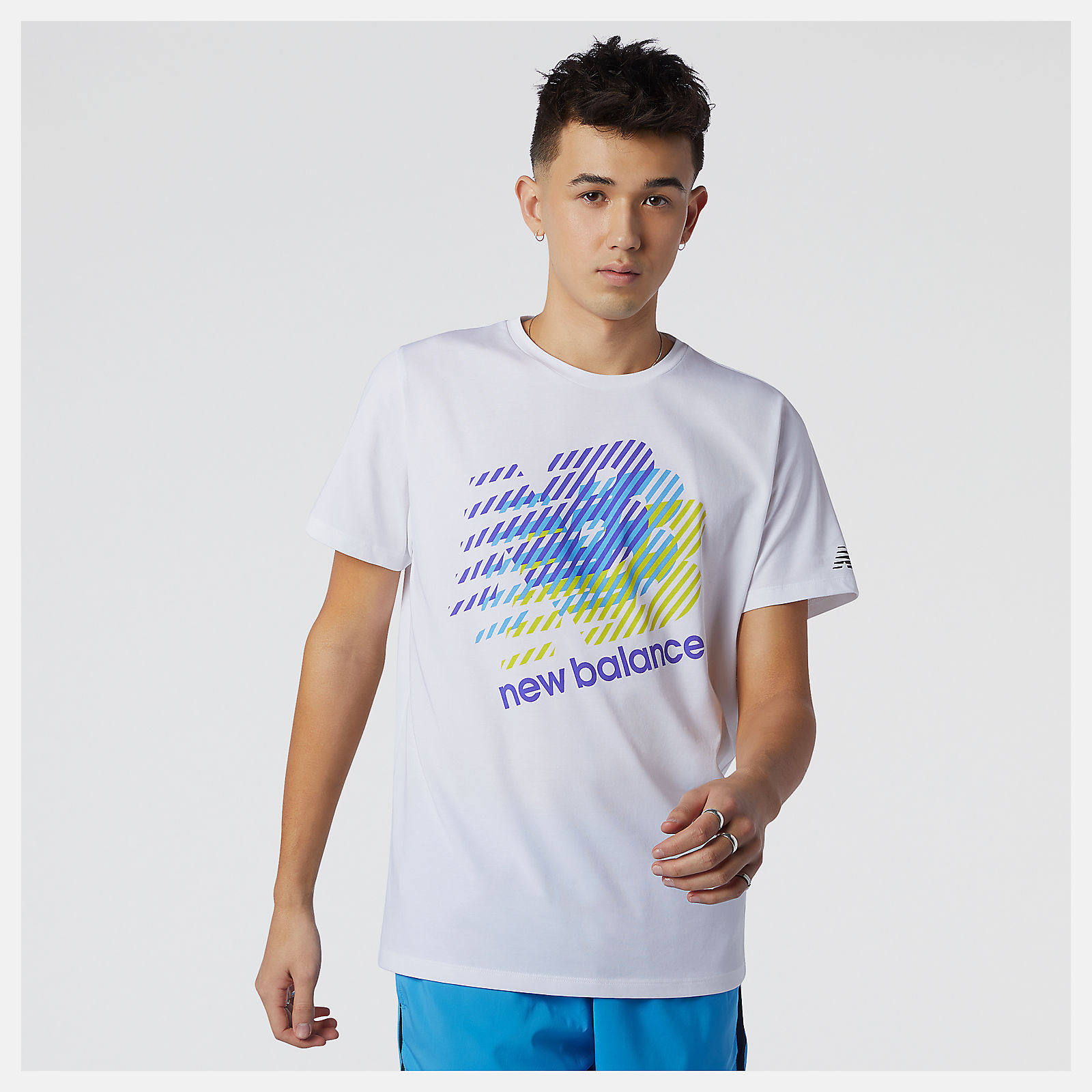 New Balance Graphic Heathertech T-shirt in het Groen voor heren Heren Kleding voor voor Strandkleding voor 