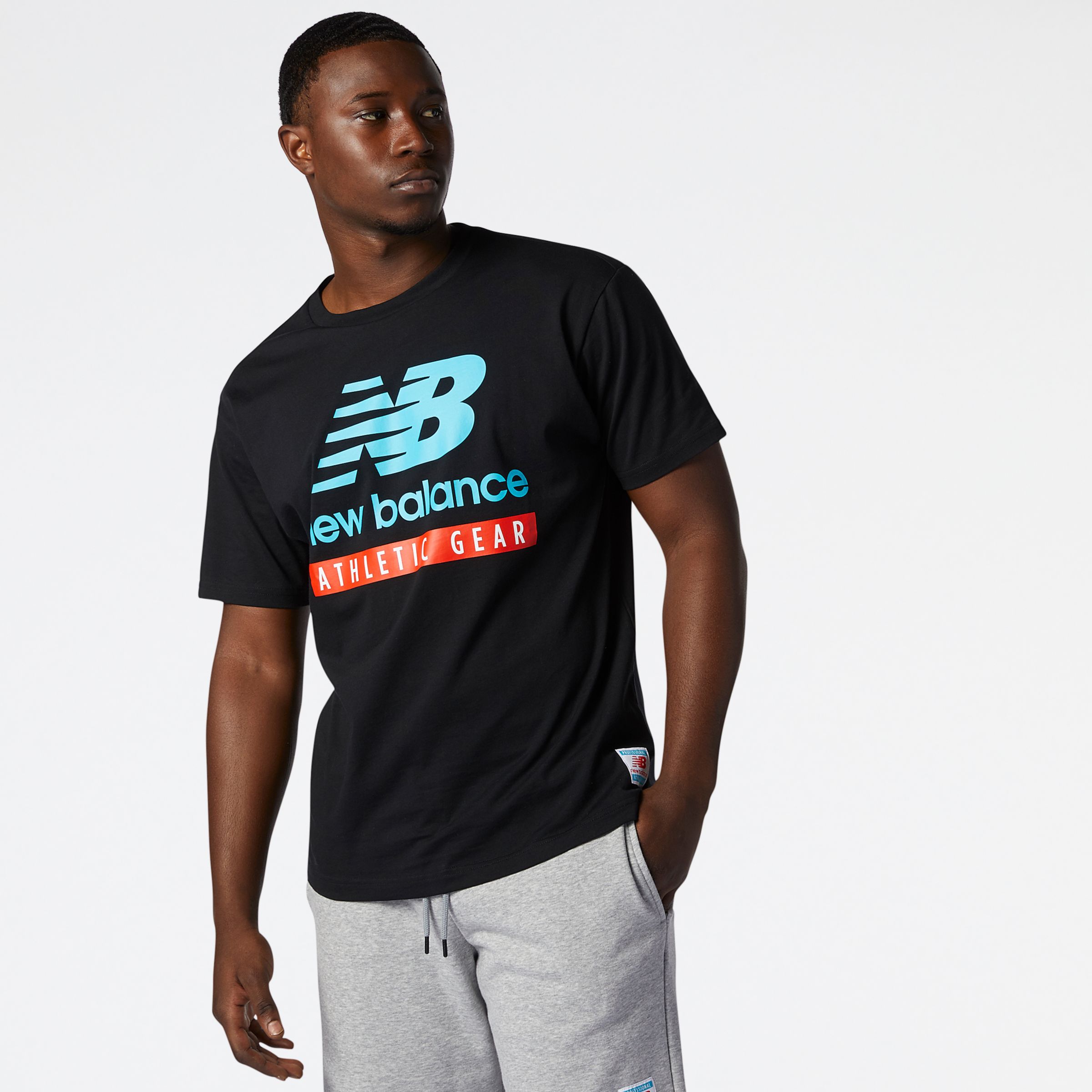 new balance black t shirt