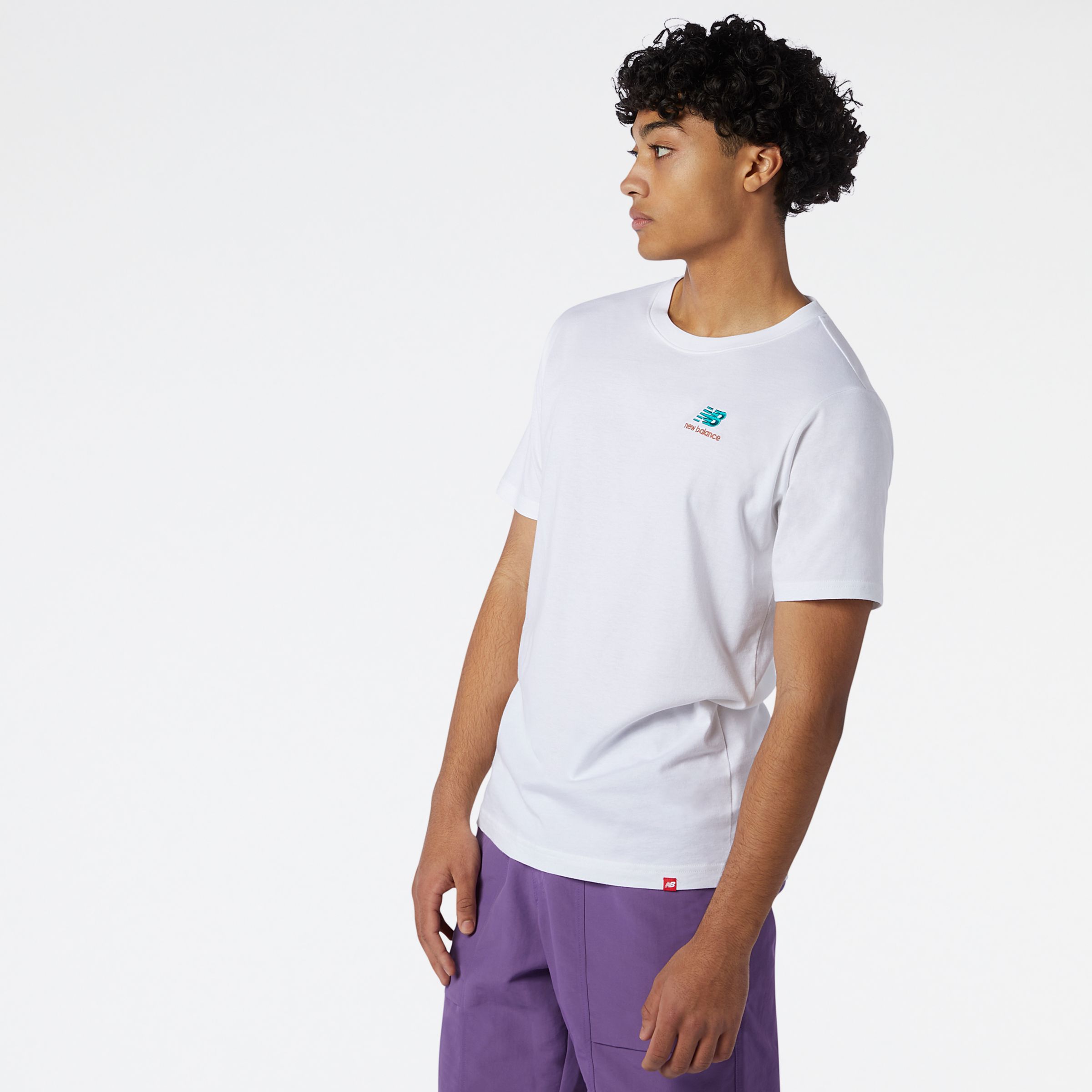 T-Shirt NB Essentials Embroidered