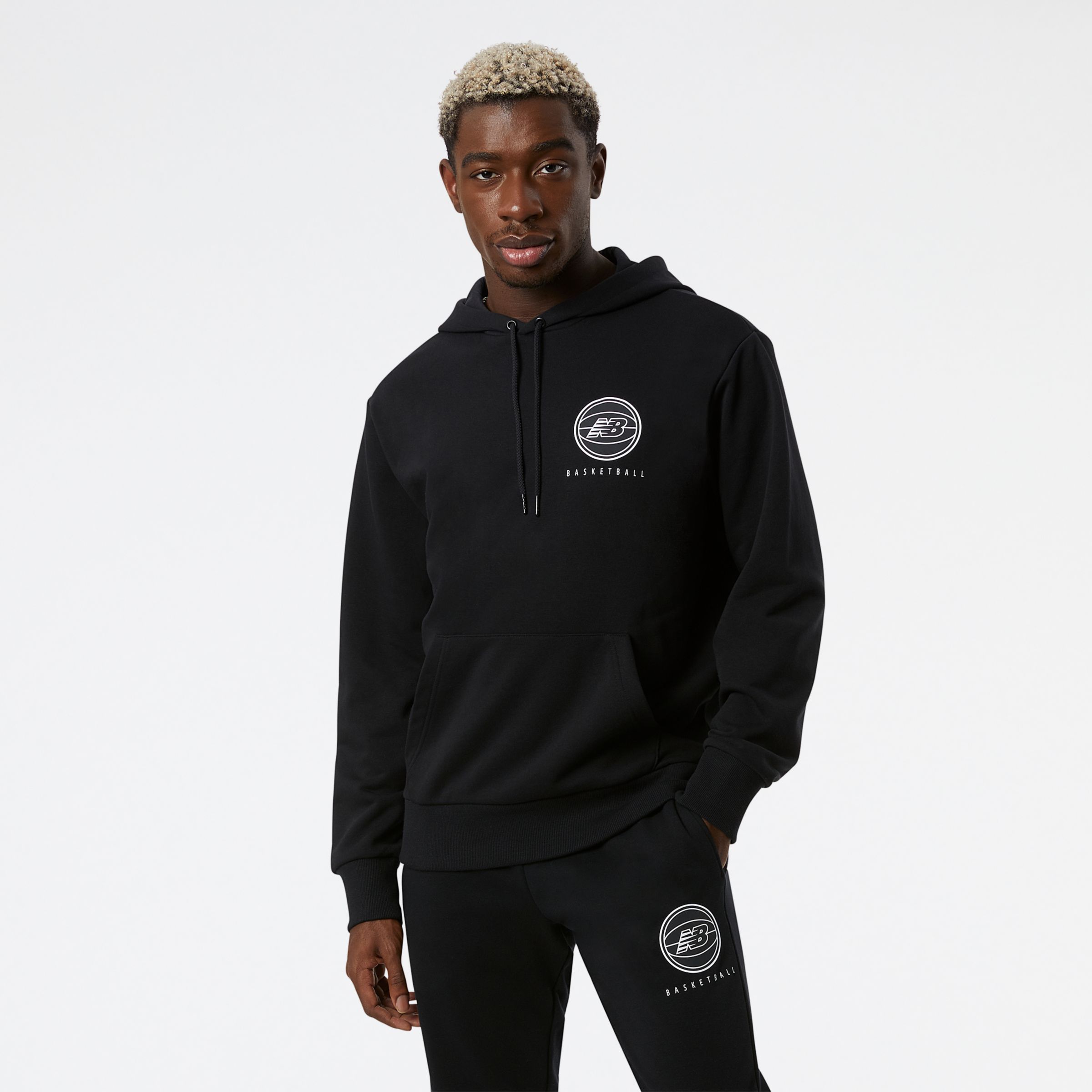 

New Balance Men's NB Hoops Essential Hoodie Black - Black