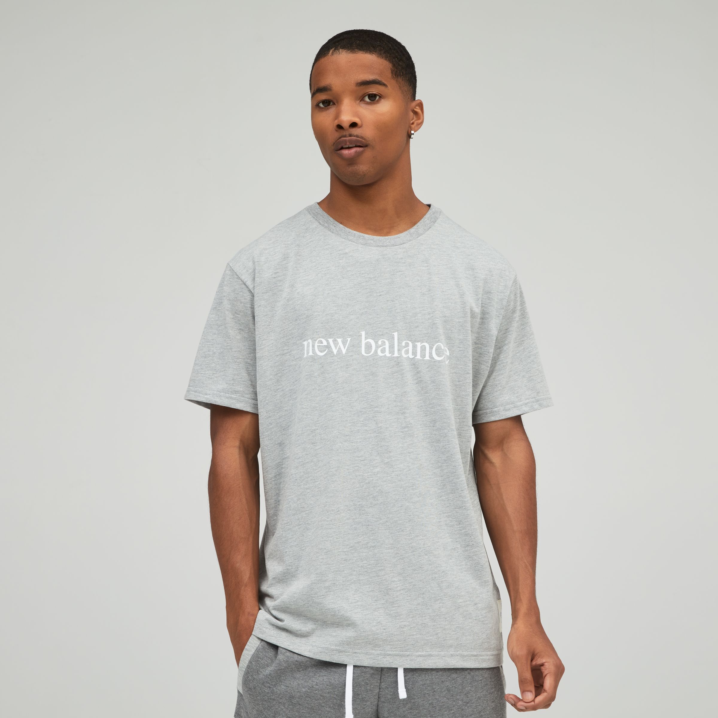 

New Balance Men's NB Essentials Short Sleeve Tee Grey - Grey