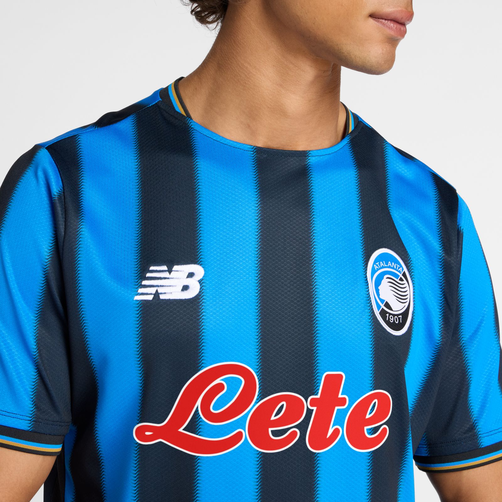 Мужские топы New Balance Atalanta BC Home Short Sleeve Jersey — фото 4