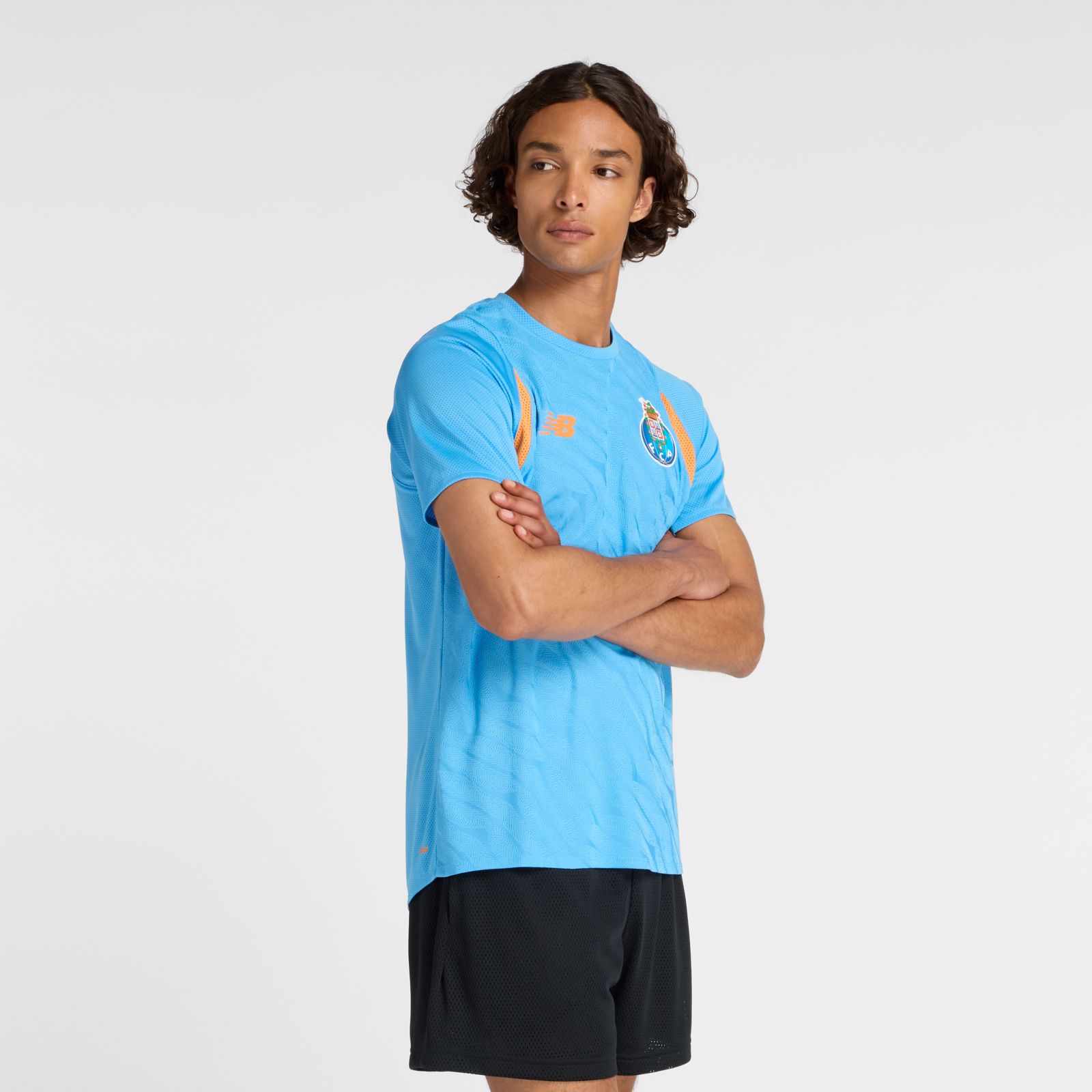 Мужские кроссовки New Balance FC Porto Football Jersey — фото 2