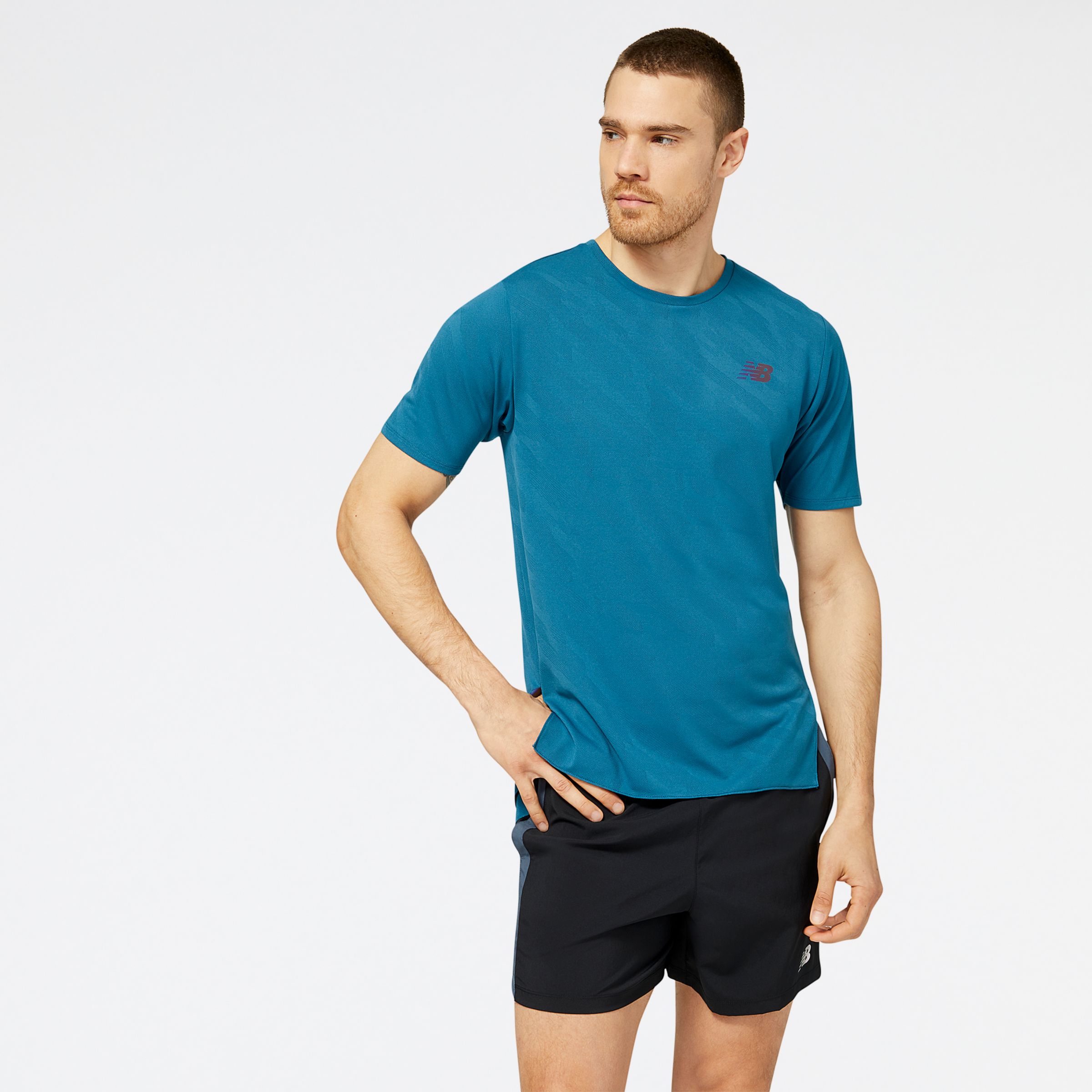 New Balance Homme Q Speed Jacquard Short Sleeve en Blue/Bleu, Poly Knit, Taille XS