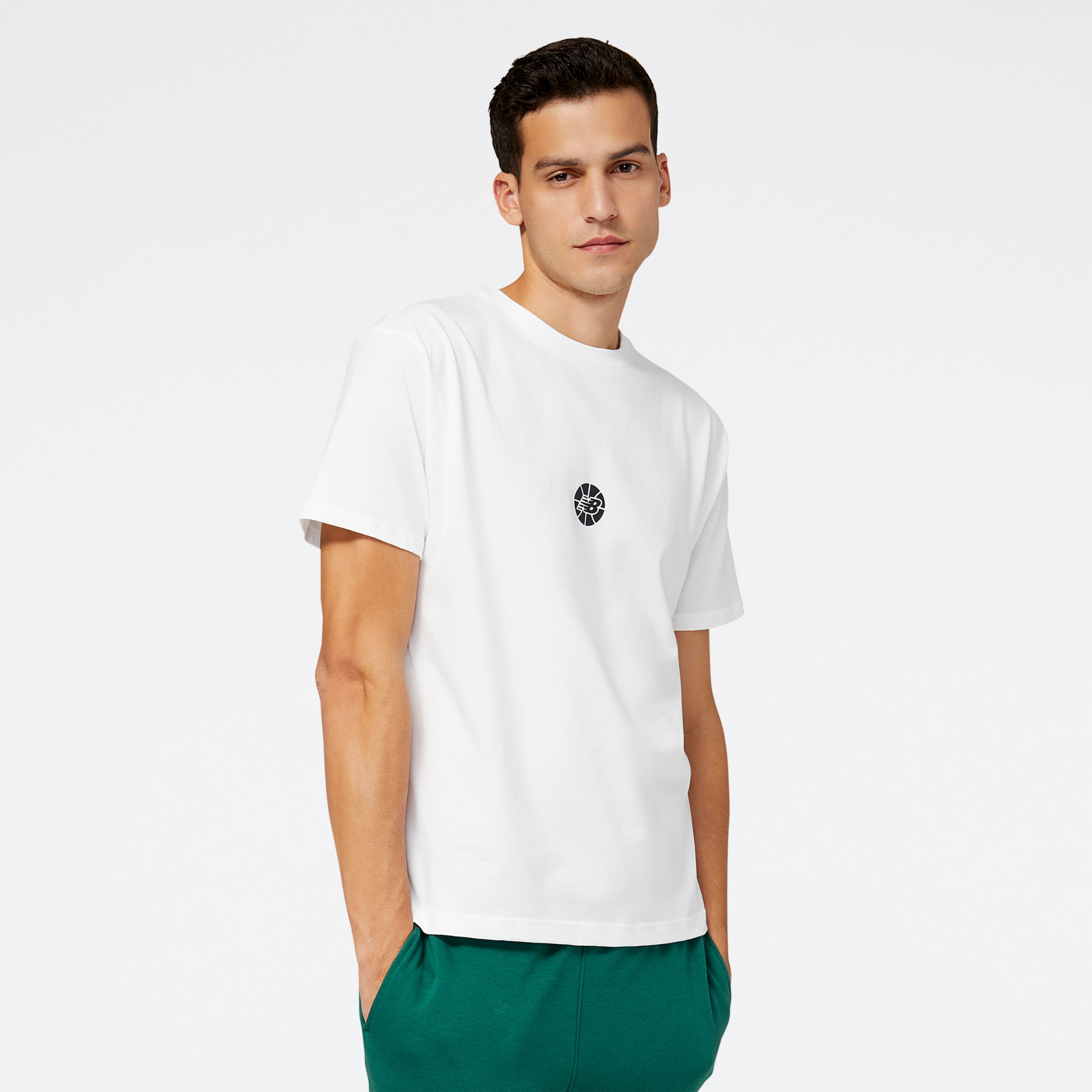 

New Balance Men's NB Hoops Fundamentals T-Shirt White - White