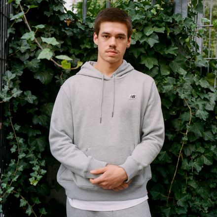 Hoodie small logo clearance