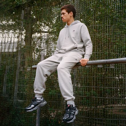 NB Small Logo Hoodie