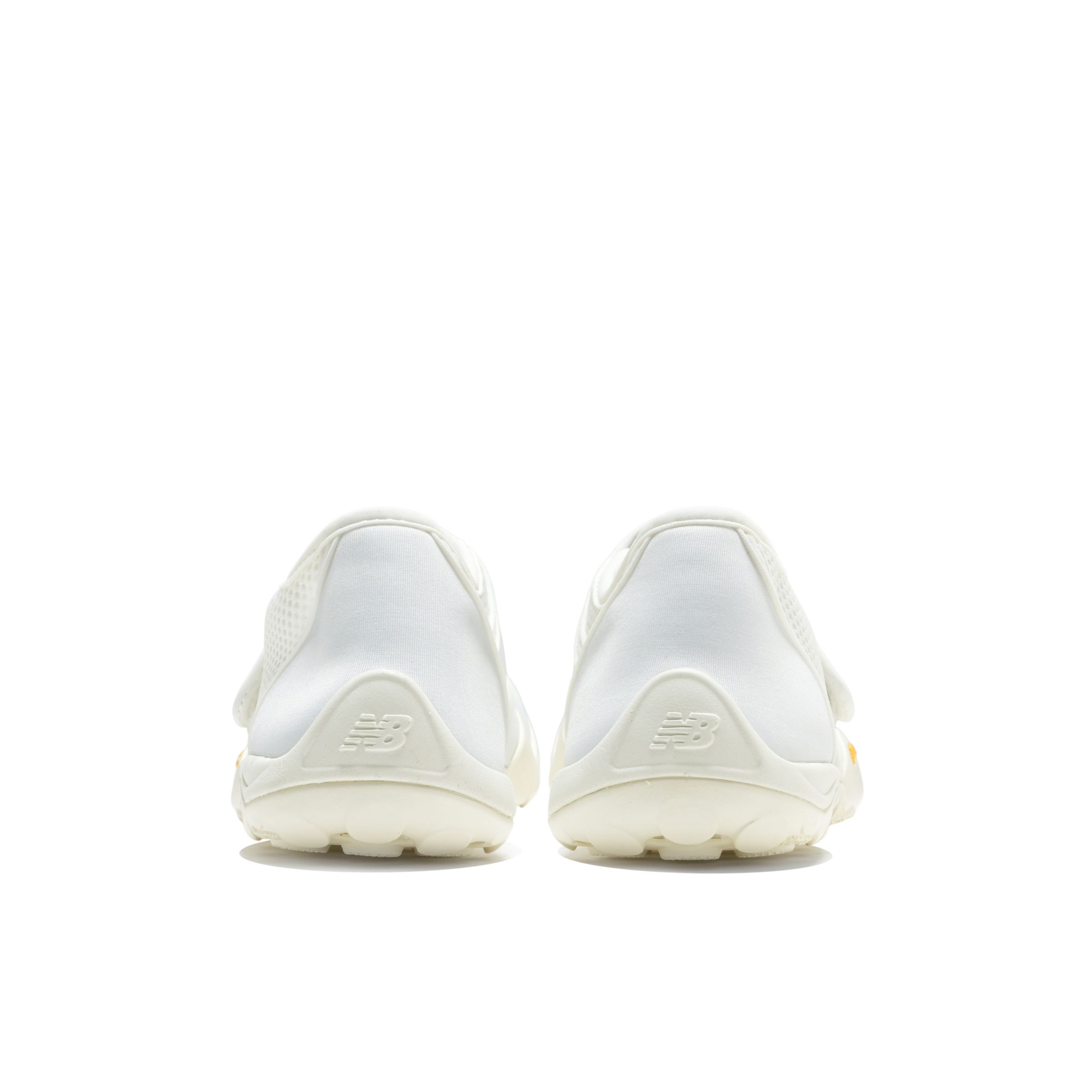 New Balance MT2, MT2504