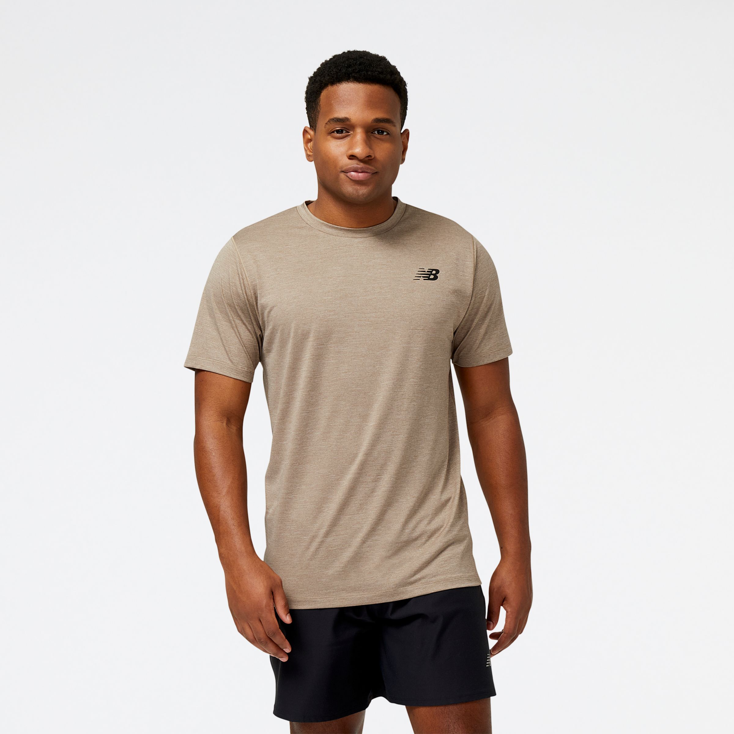 New Balance Homme T-Shirt Tenacity en Brown/marron, Poly Knit, Taille XS