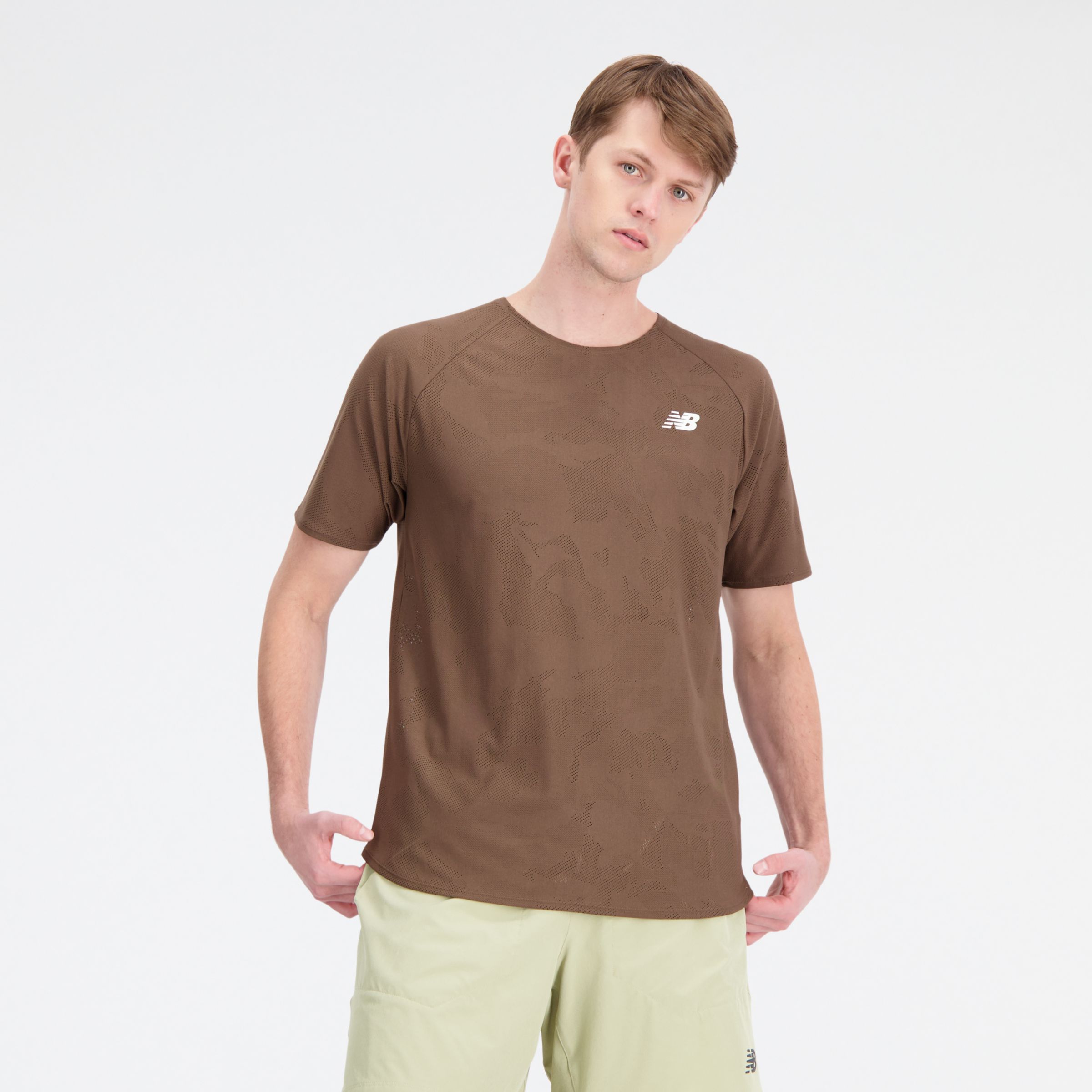 

New Balance Men's Q Speed Jacquard Short Sleeve Brown - Brown