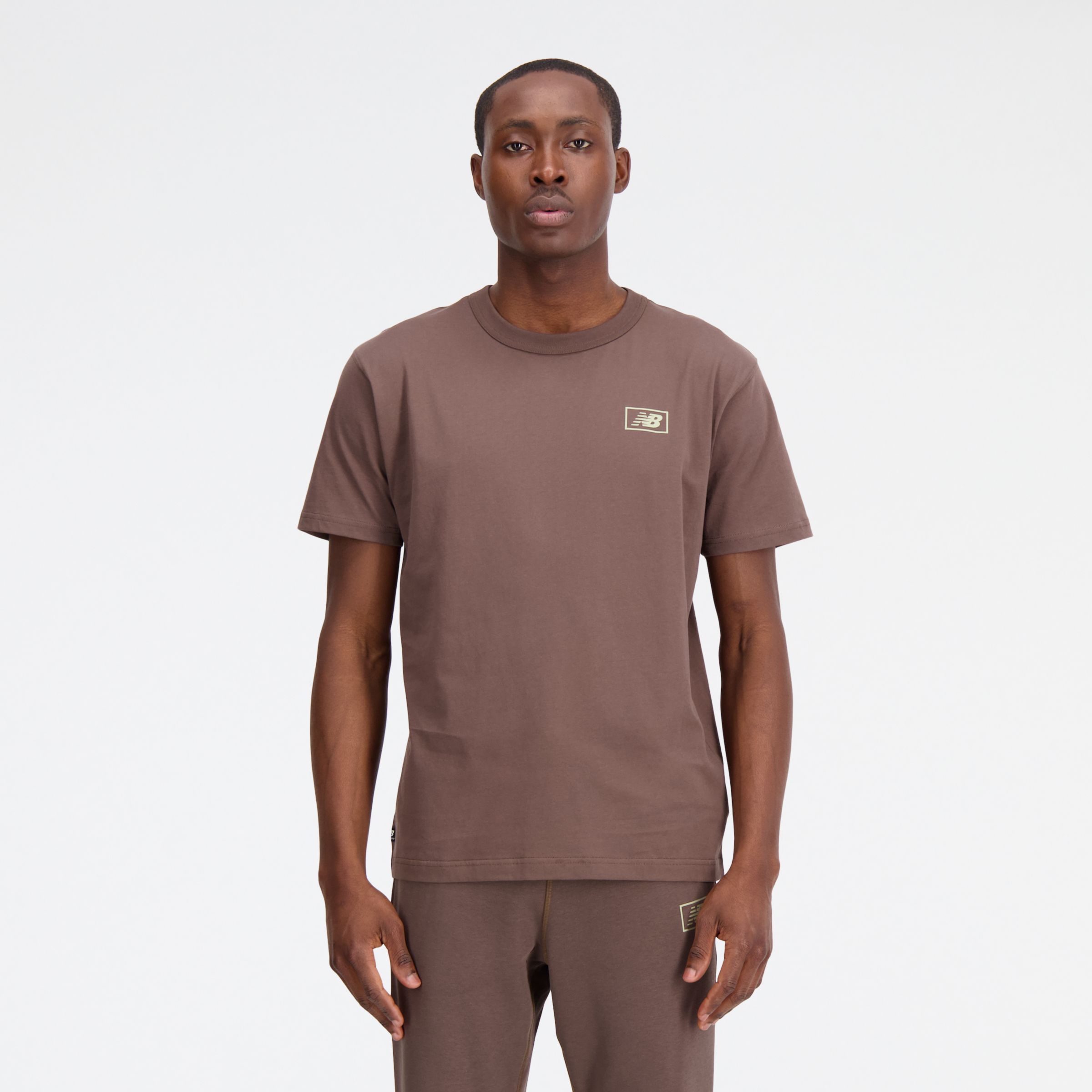 

New Balance Men's NB Essentials Graphic T-Shirt Brown - Brown