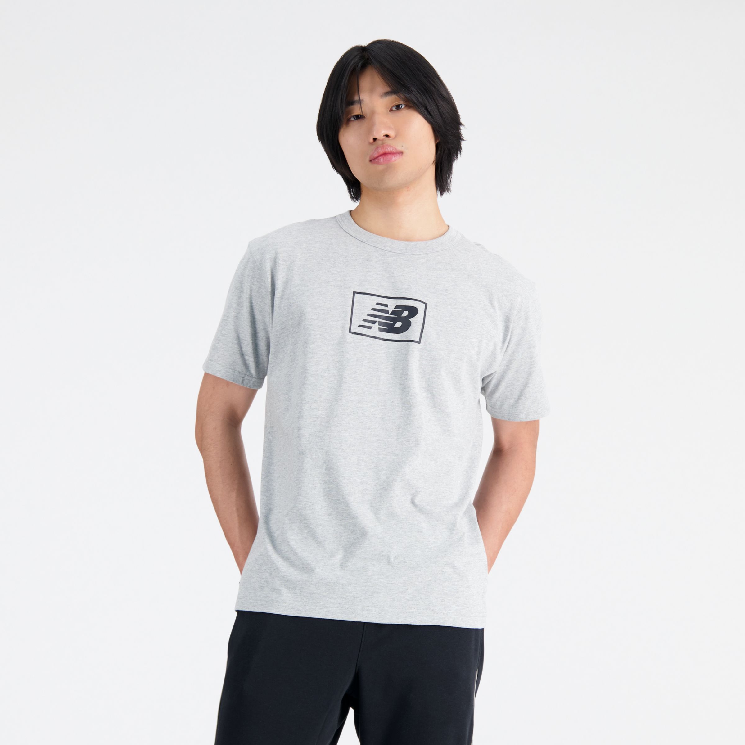 

New Balance Men's NB Essentials Logo T-Shirt Grey - Grey