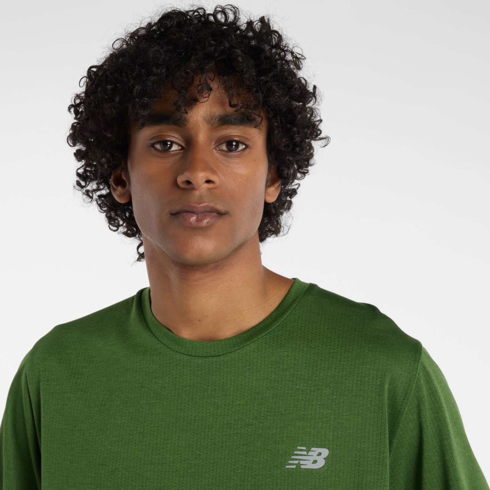 Мужские футболки New Balance RC Essential T-Shirt — фото 5