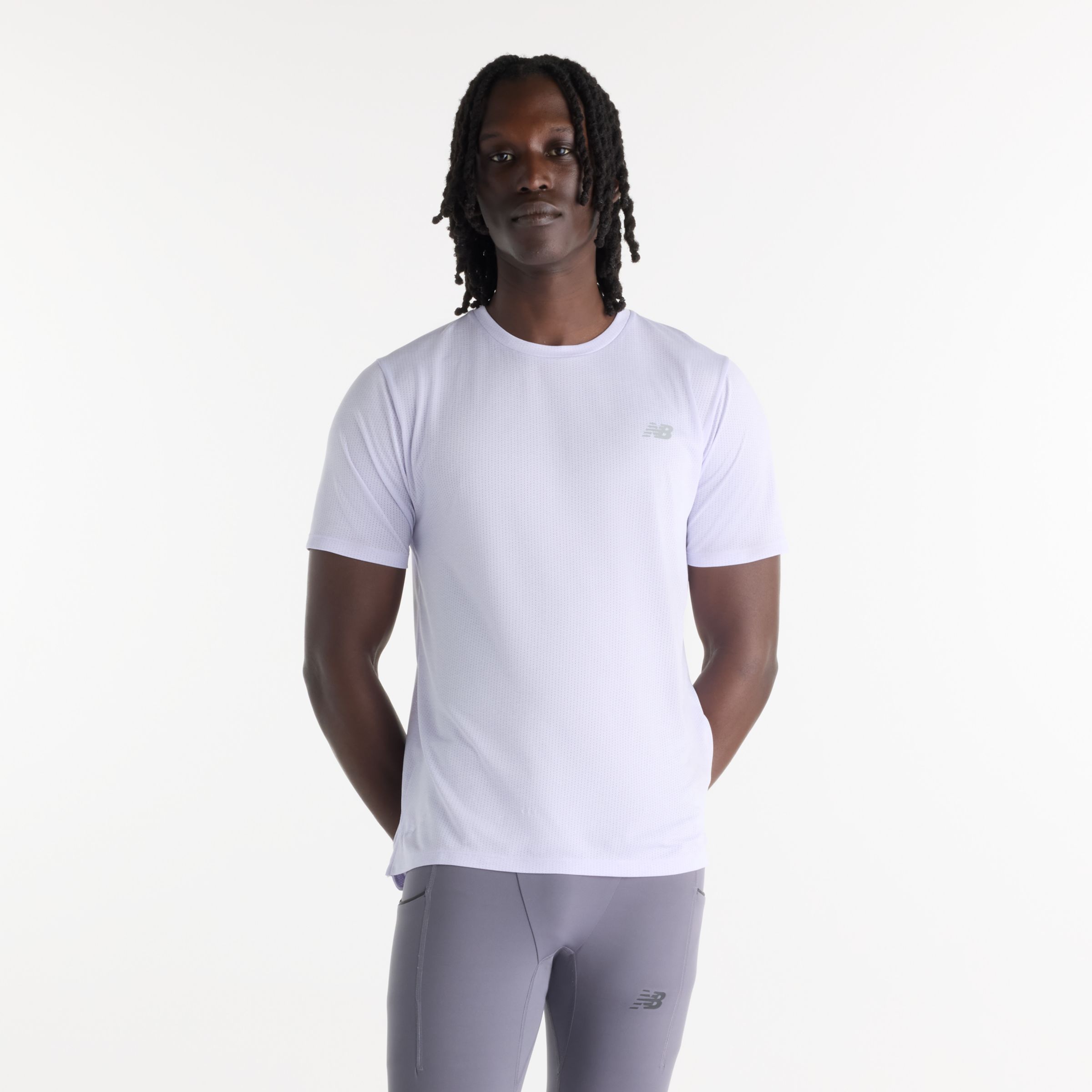 Hella is wearing size M and is 6'2"/188cm. Chest: 37"/94cm, Waist: 30"/76cm