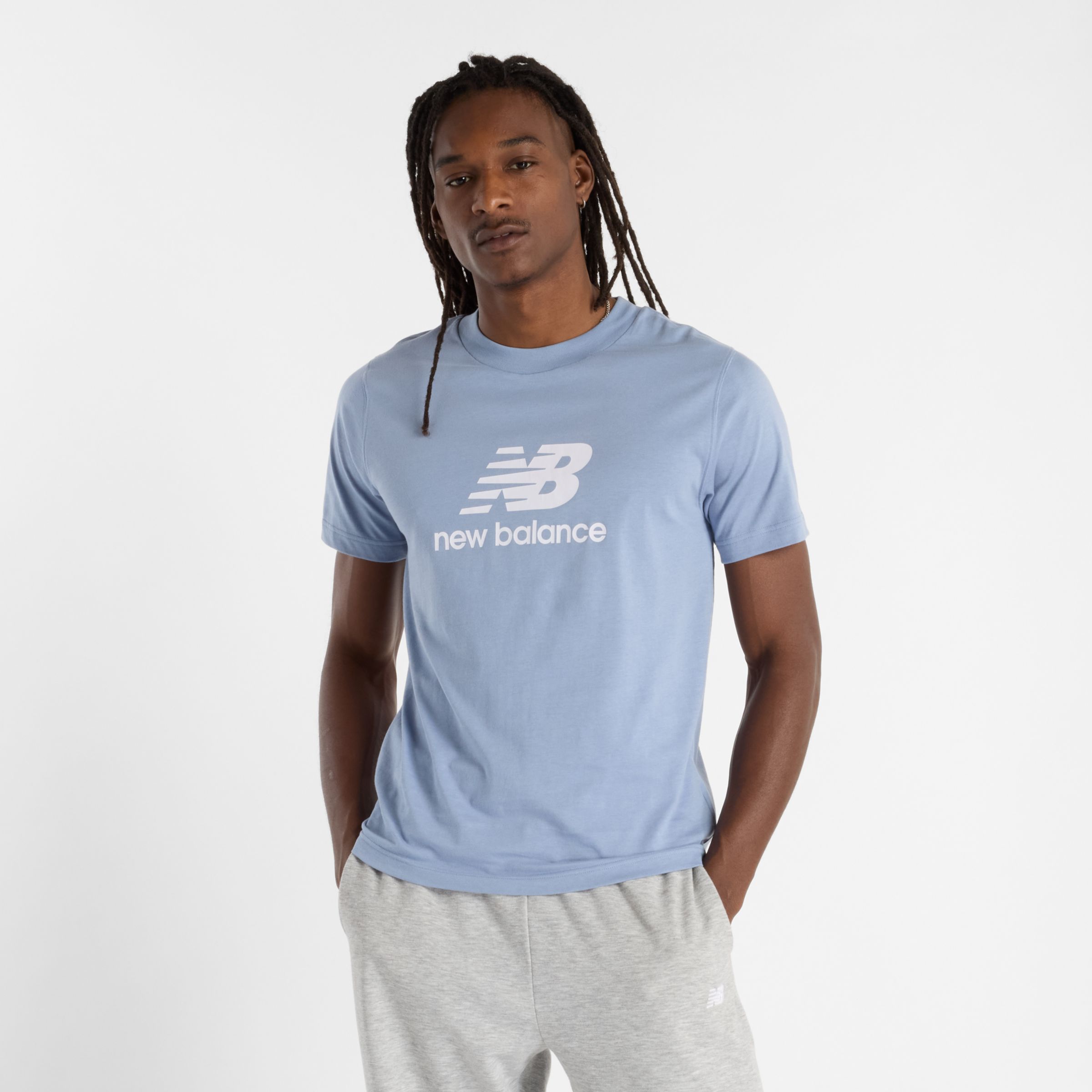 

New Balance Men's Sport Essentials Logo T-Shirt Blue - Blue