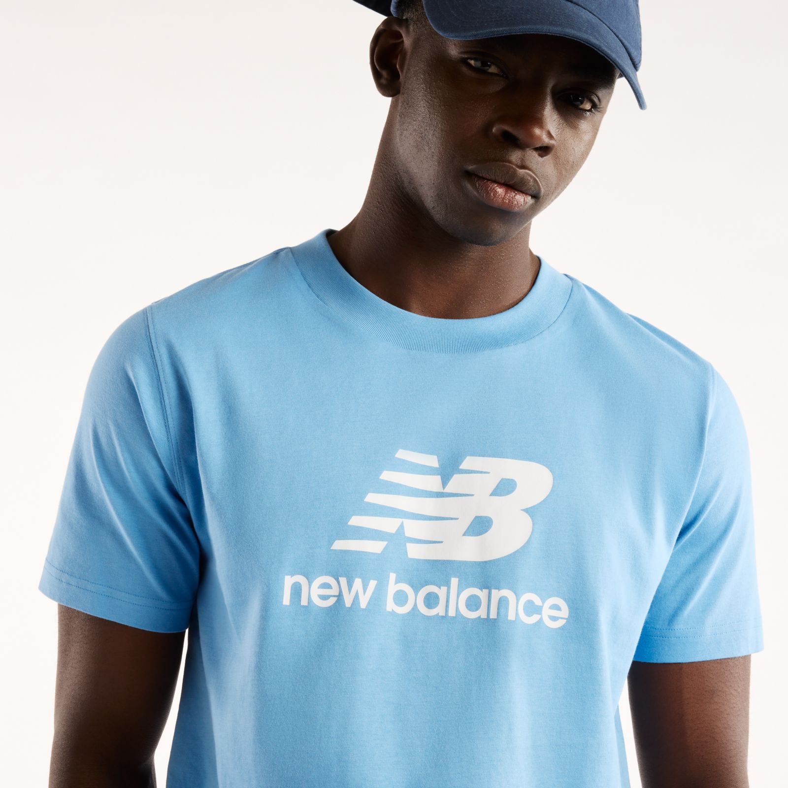 Мужские футболки New Balance Sport Essentials Logo T-Shirt — фото 2