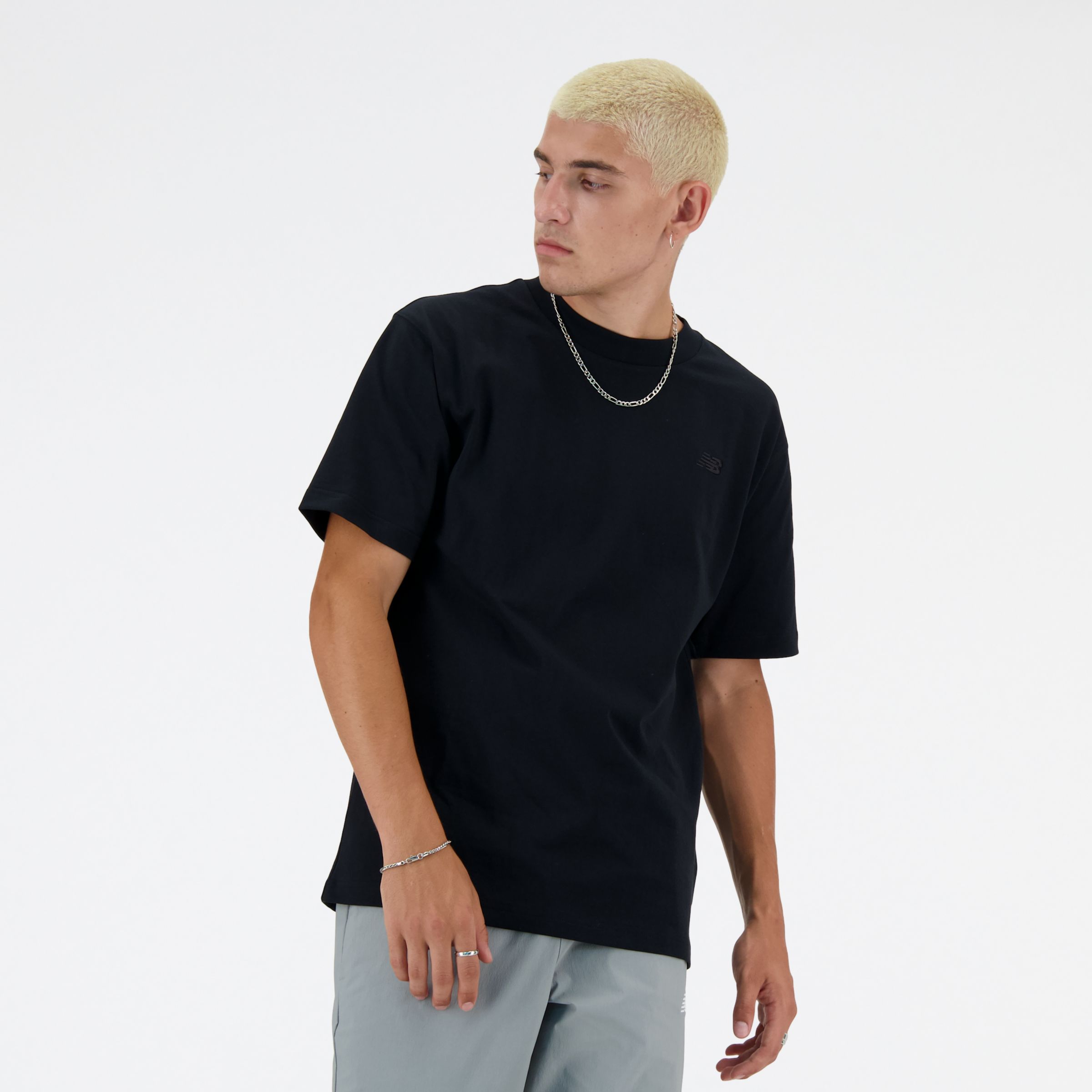New Balance Men's Athletics Cotton T-Shirt in Black, size X-Large