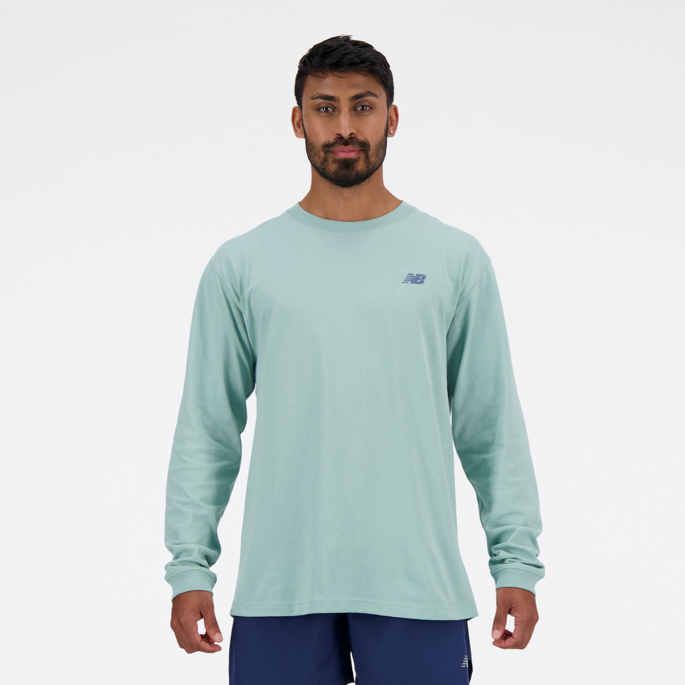 

New Balance Men's Heritage Graphic Long Sleeve T-Shirt Green - Green