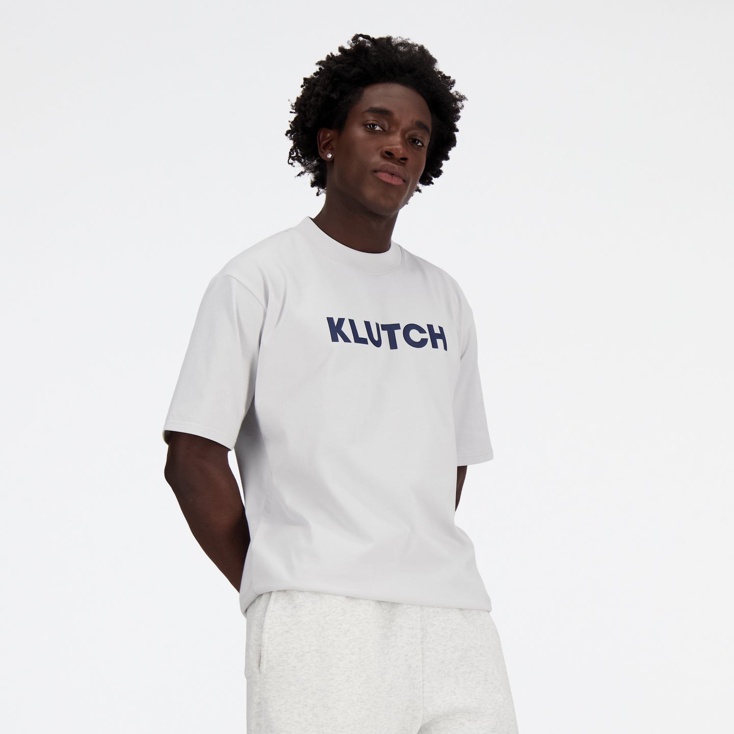 Мужская футболка New Balance Klutch X NB Short Sleeve, цвет: Серый — фото 1
