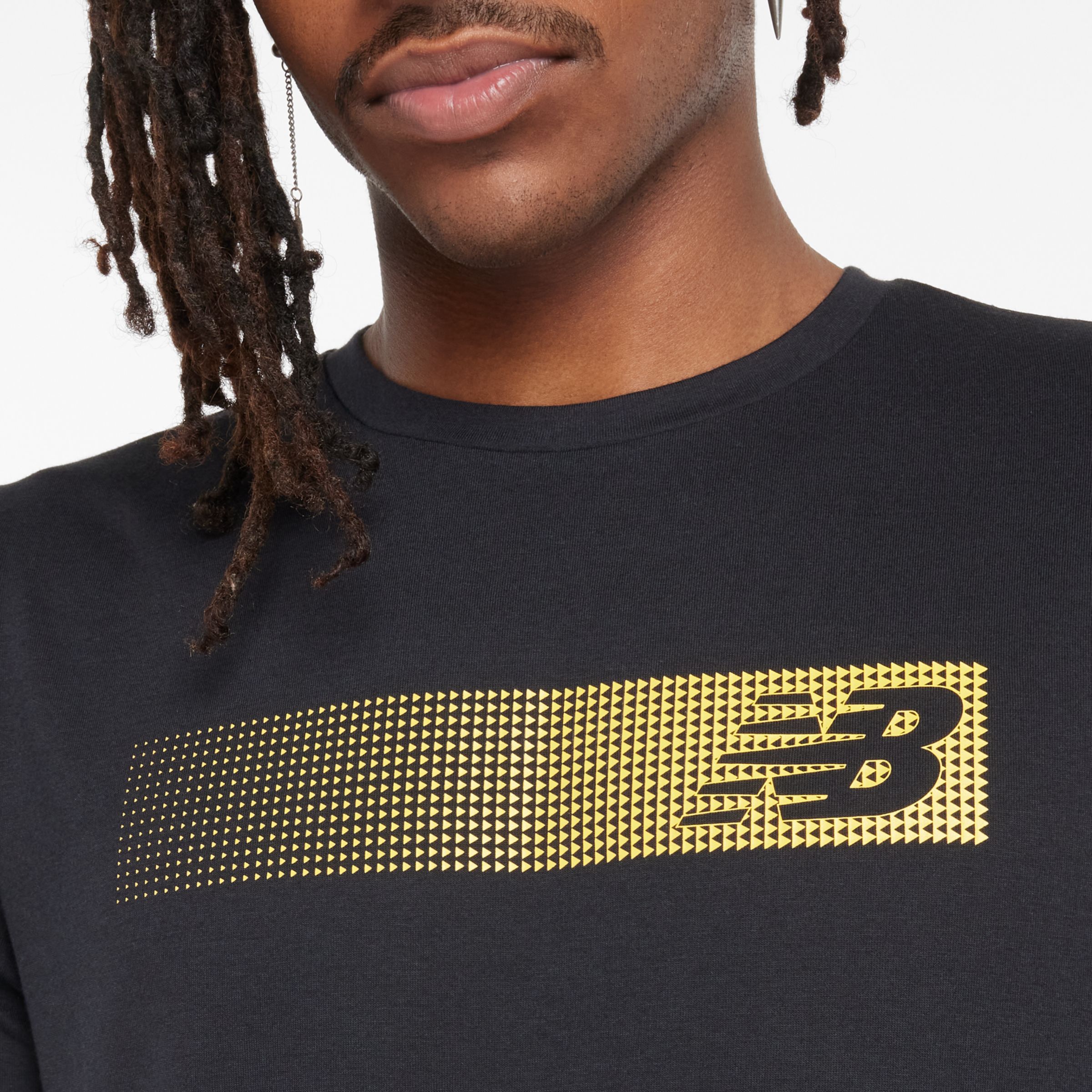 Sport Essentials Heathertech Graphic 短袖上衣