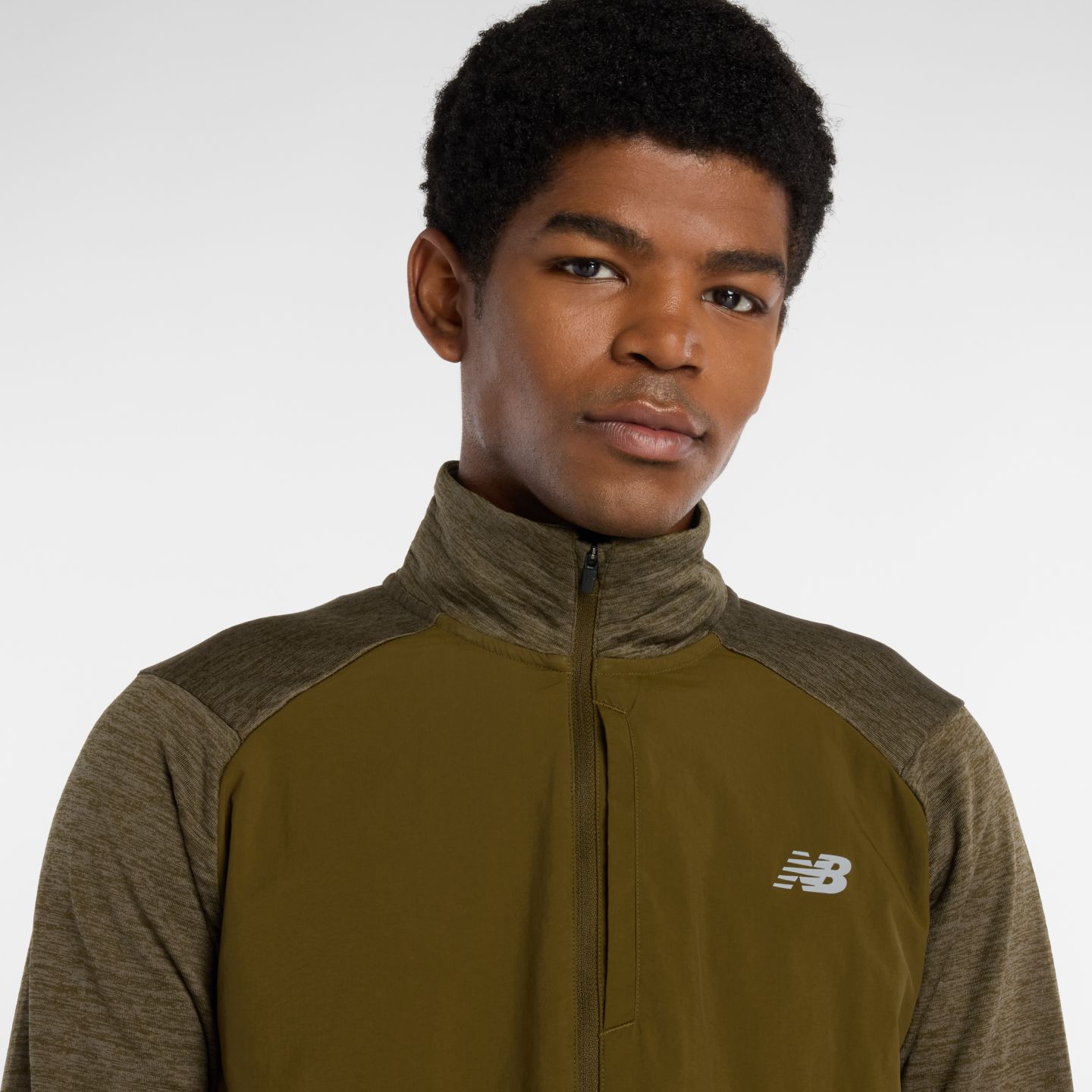 Мужские футболки New Balance RC Essential Heat Grid 1/2 Zip, цвет: Меланжевый — фото 3
