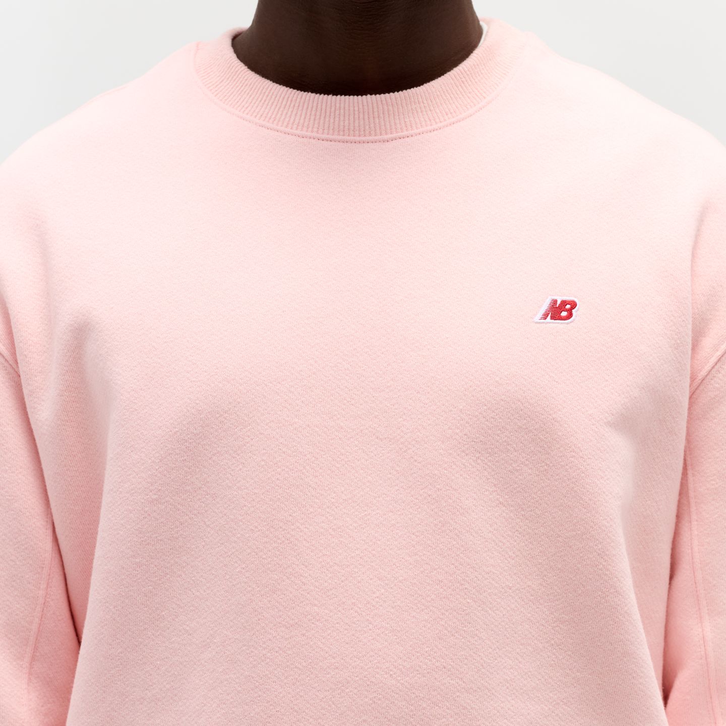 Мужской свитшот New Balance Made in USA Core Crewneck, цвет: Розовый мглистый — фото 4