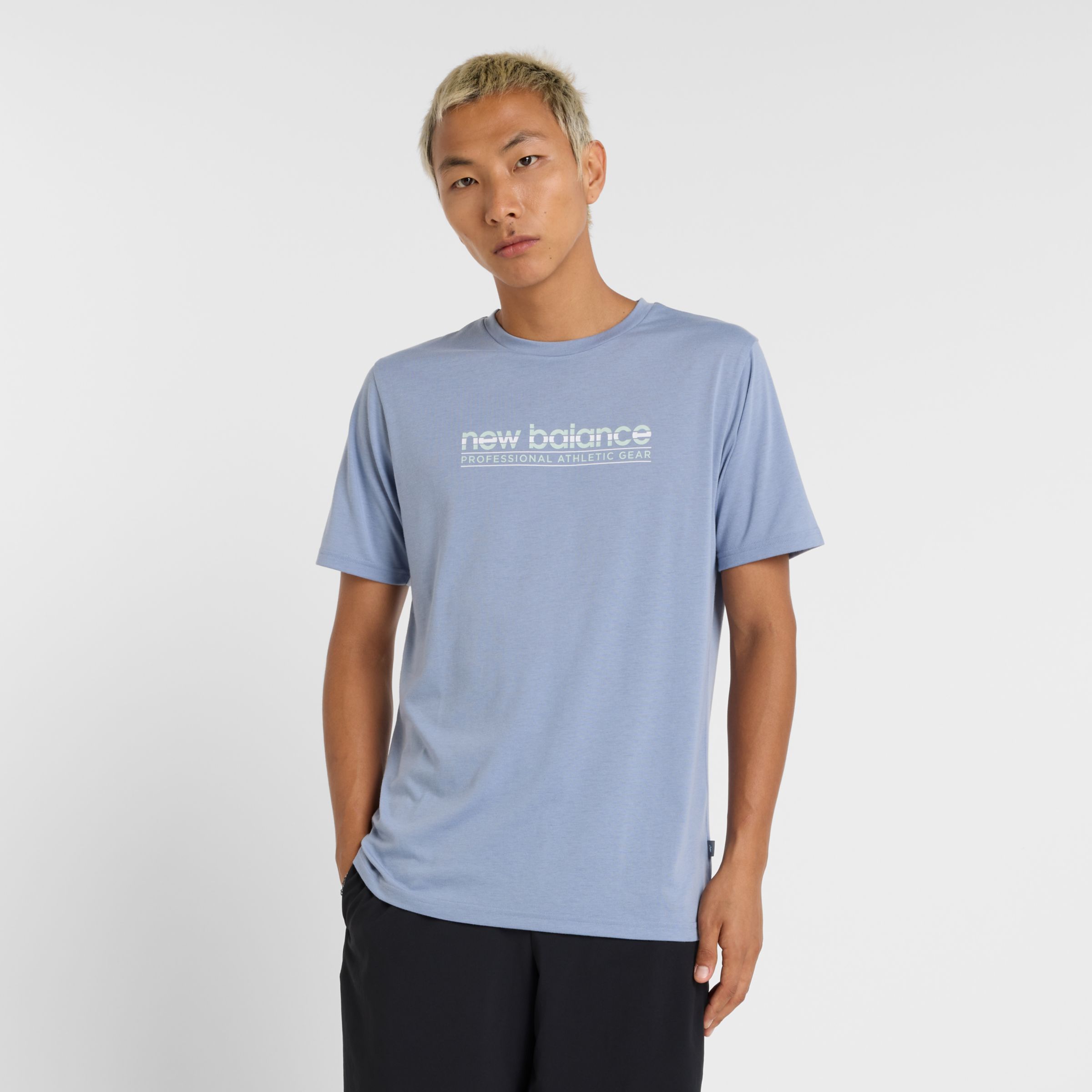 New Balance Homme Heathertech Athletic Gear T-Shirt en Bleu, Poly Knit, Taille S