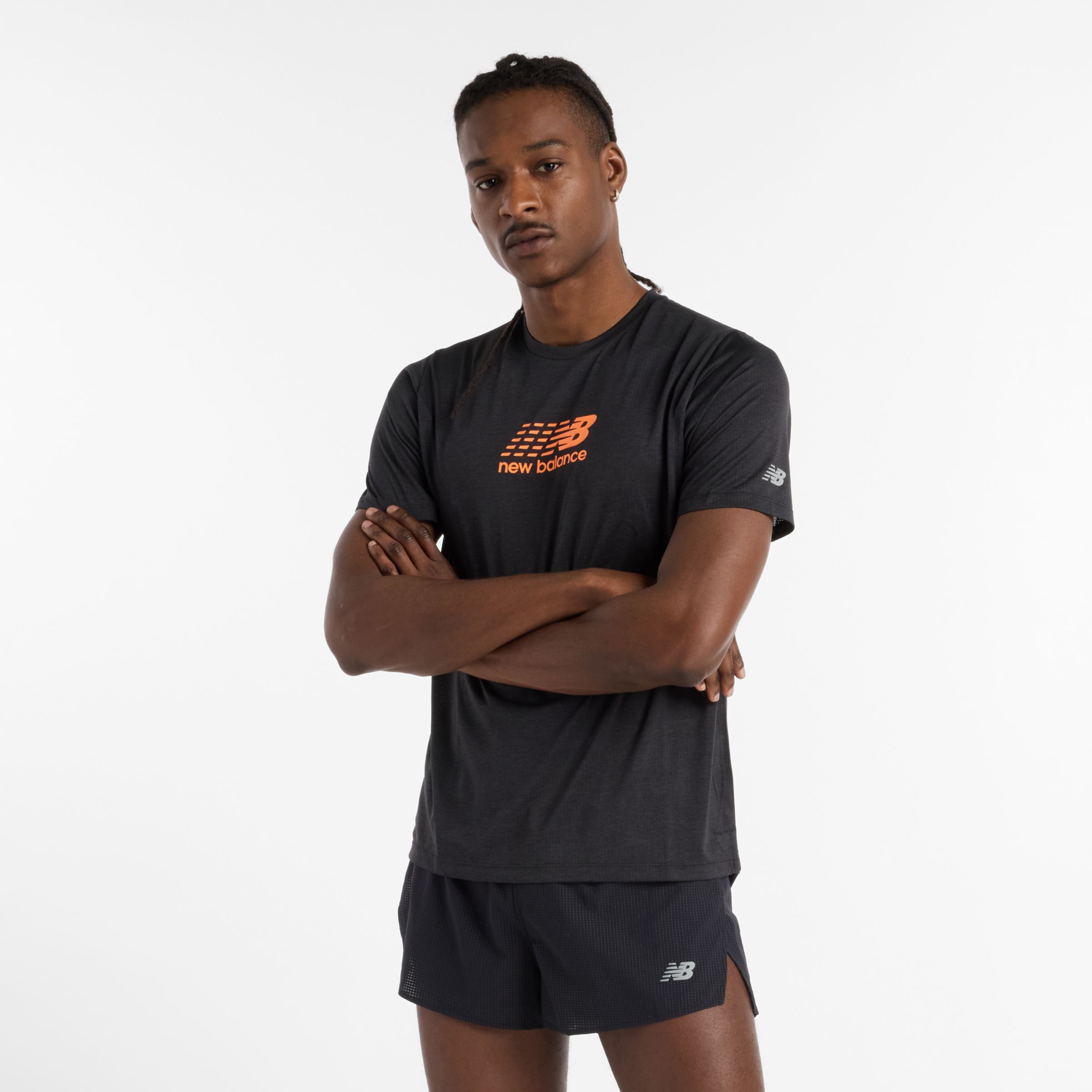 New Balance Uomo Athletics Graphic T-Shirt in Nero, Maglia di poliestere, Taglia S