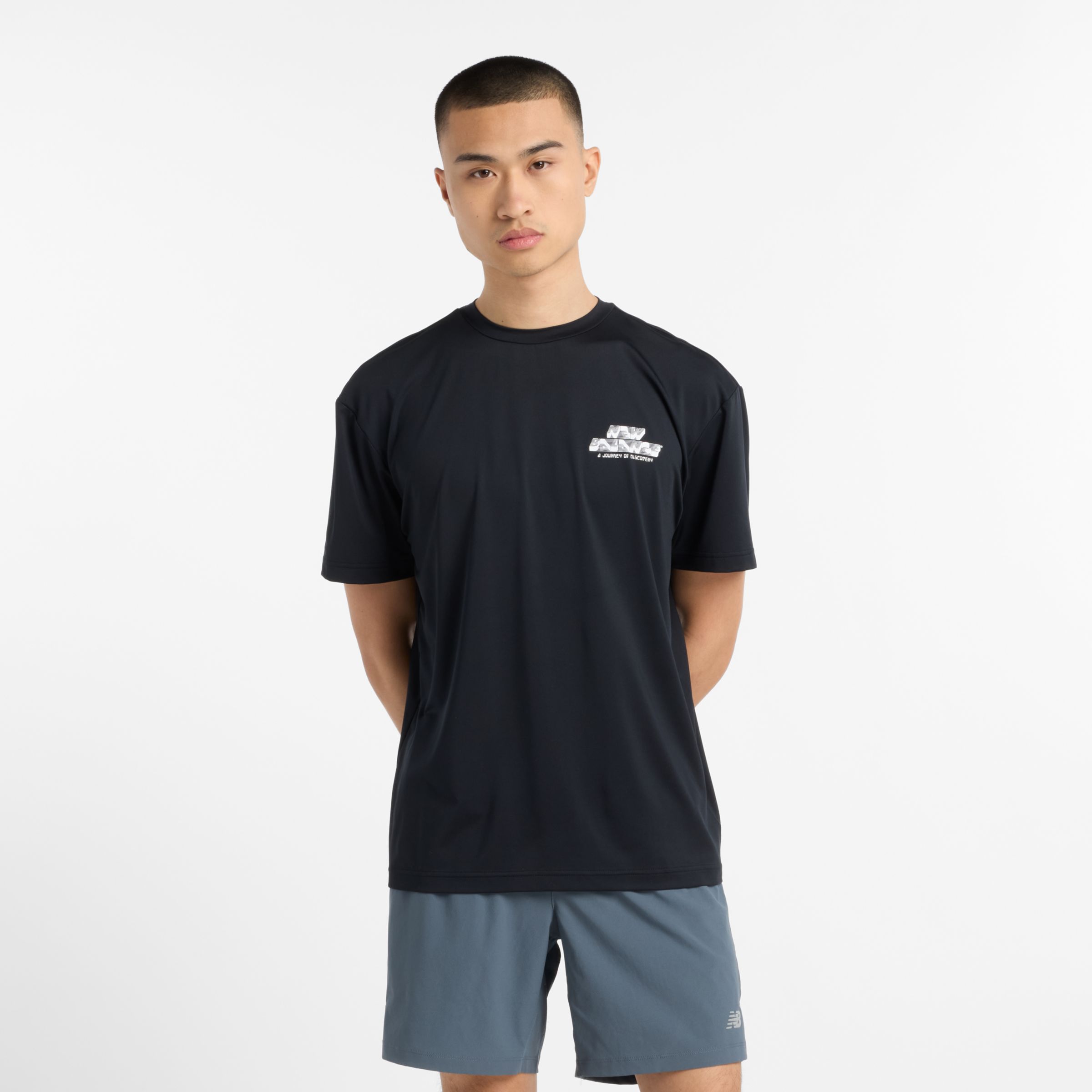 NEW BALANCE HERREN RUN ENERGY T-SHIRT IN SCHWARZ, POLY-STRICK, GRÖSSE M 