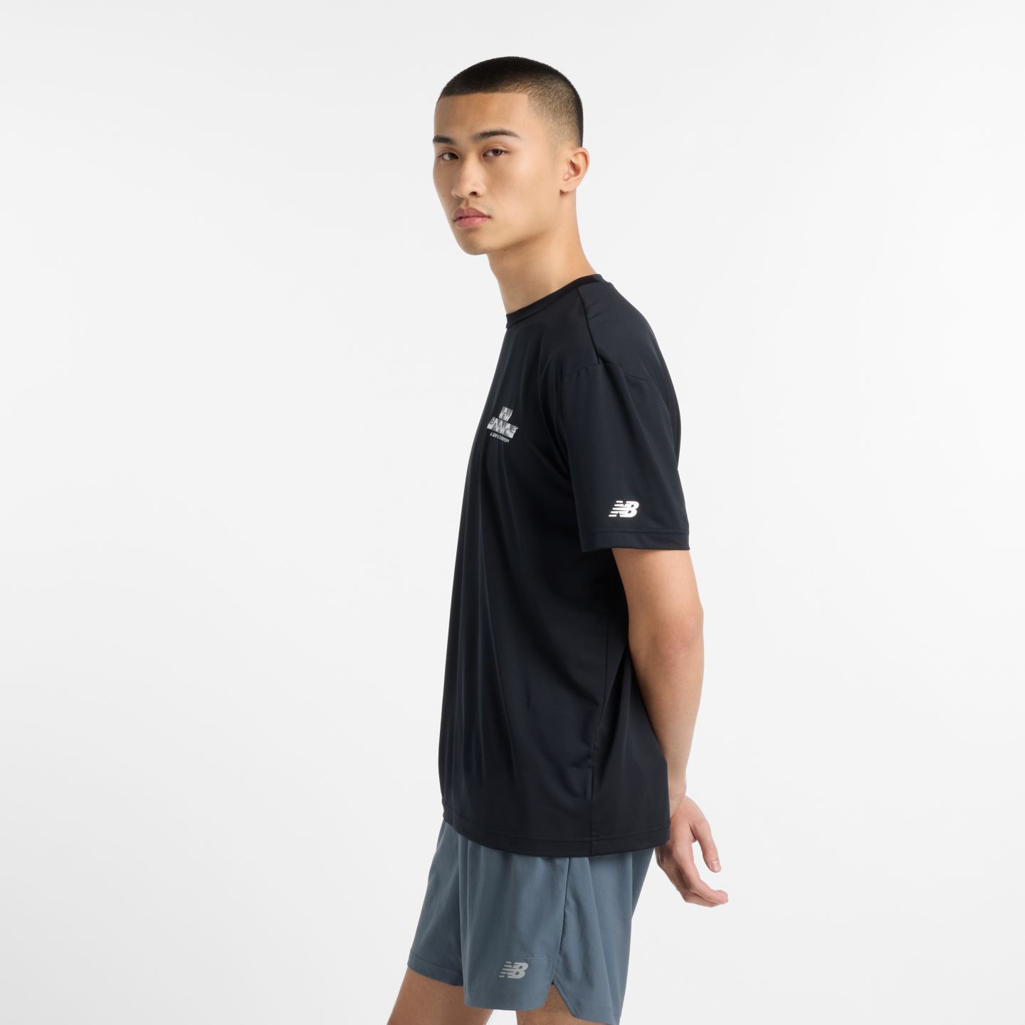 Мужская футболка New Balance Run Energy, цвет: Чёрный — фото 6