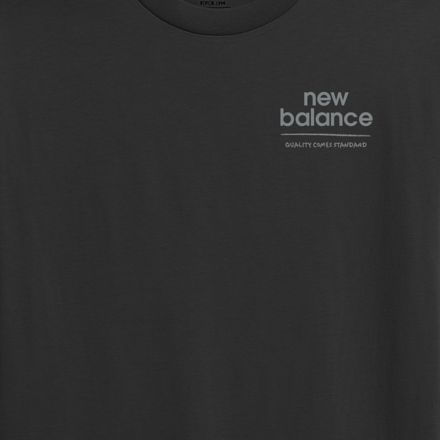 Tシャツ・カットソー New Balance Men's Black Fitness T-Shirt MT51918-BK Fitness Center T-Shirt - New Balance