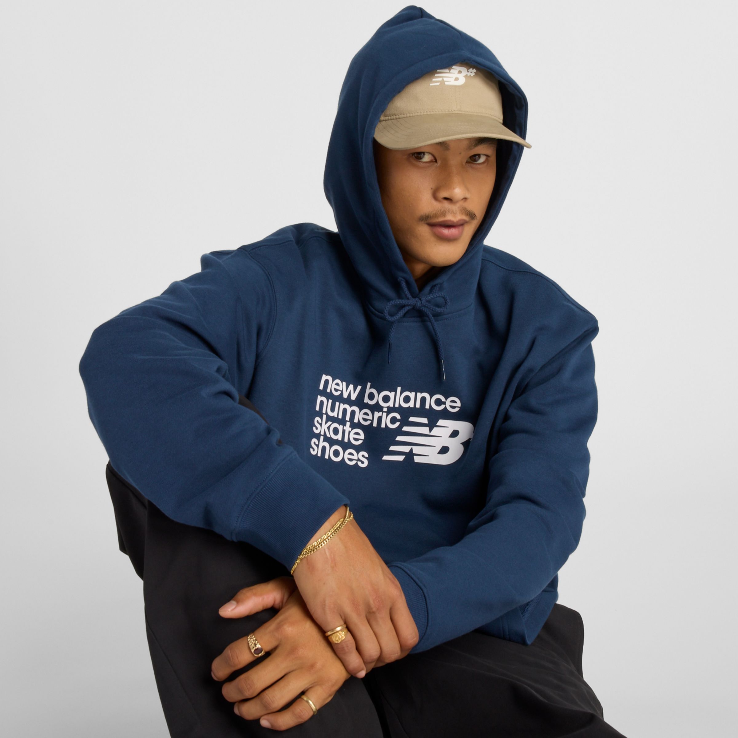 

New Balance Men's Numeric French Terry Hoodie Blue - Blue