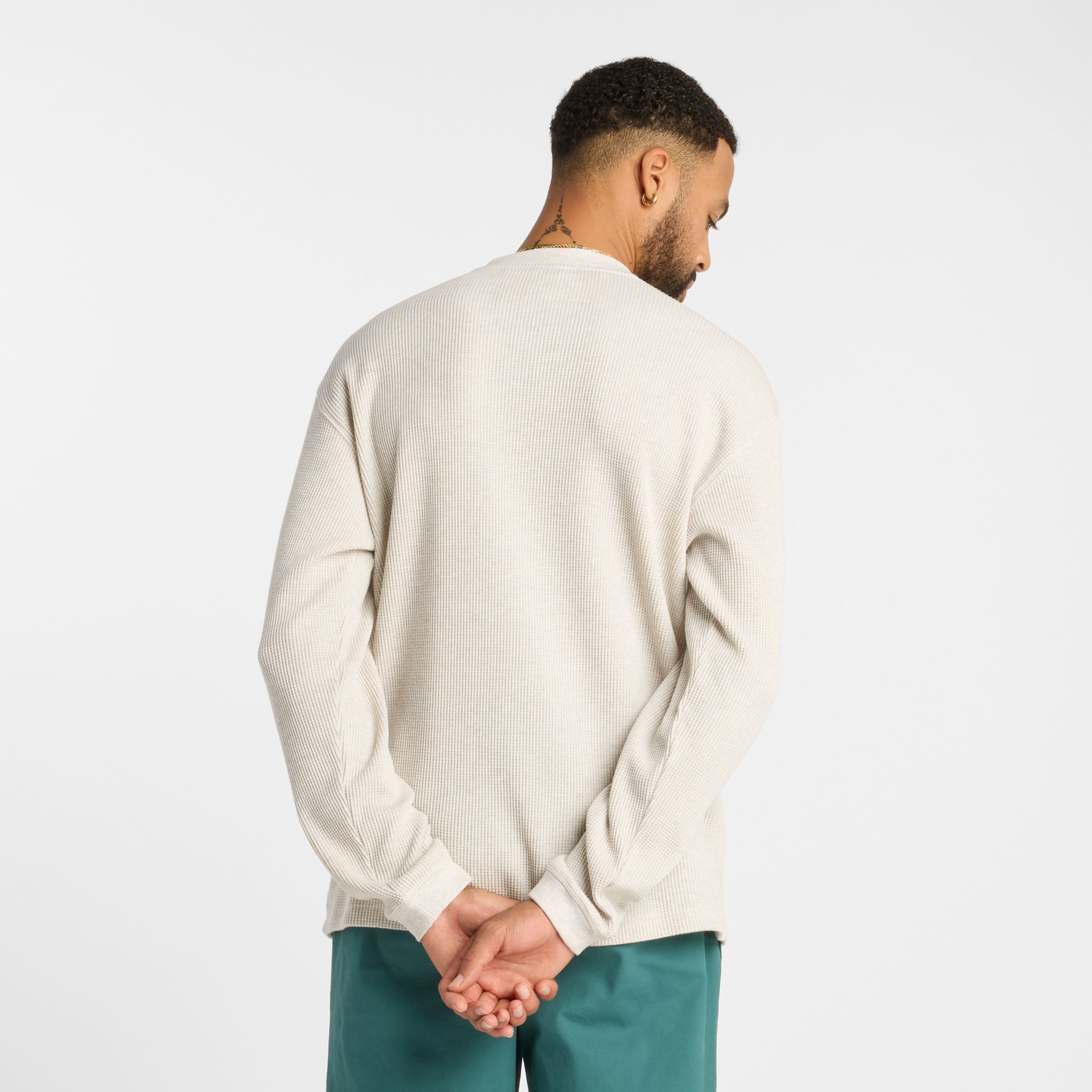 Manches longues en tricot gaufr&eacute; num&eacute;rique Henley