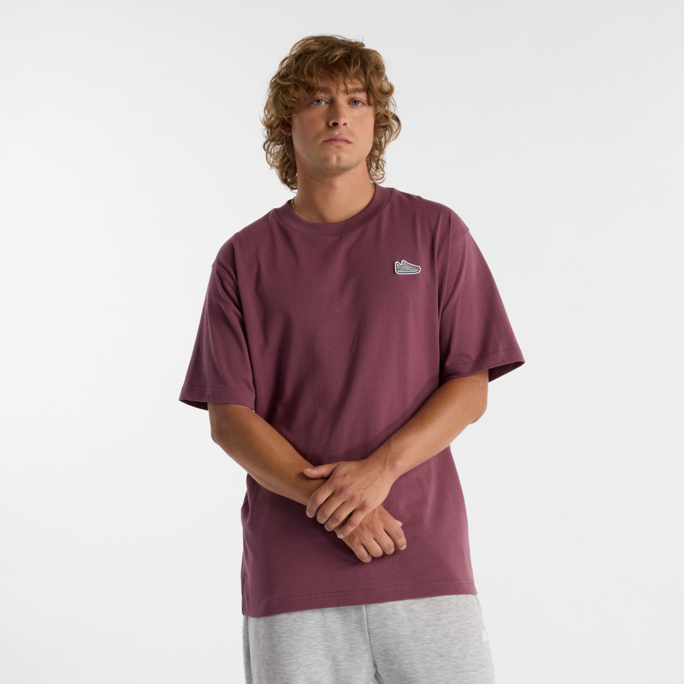 New Balance Men's Athletics 574 Patch T-Shirt in Purple Cotton, size 2X-Large