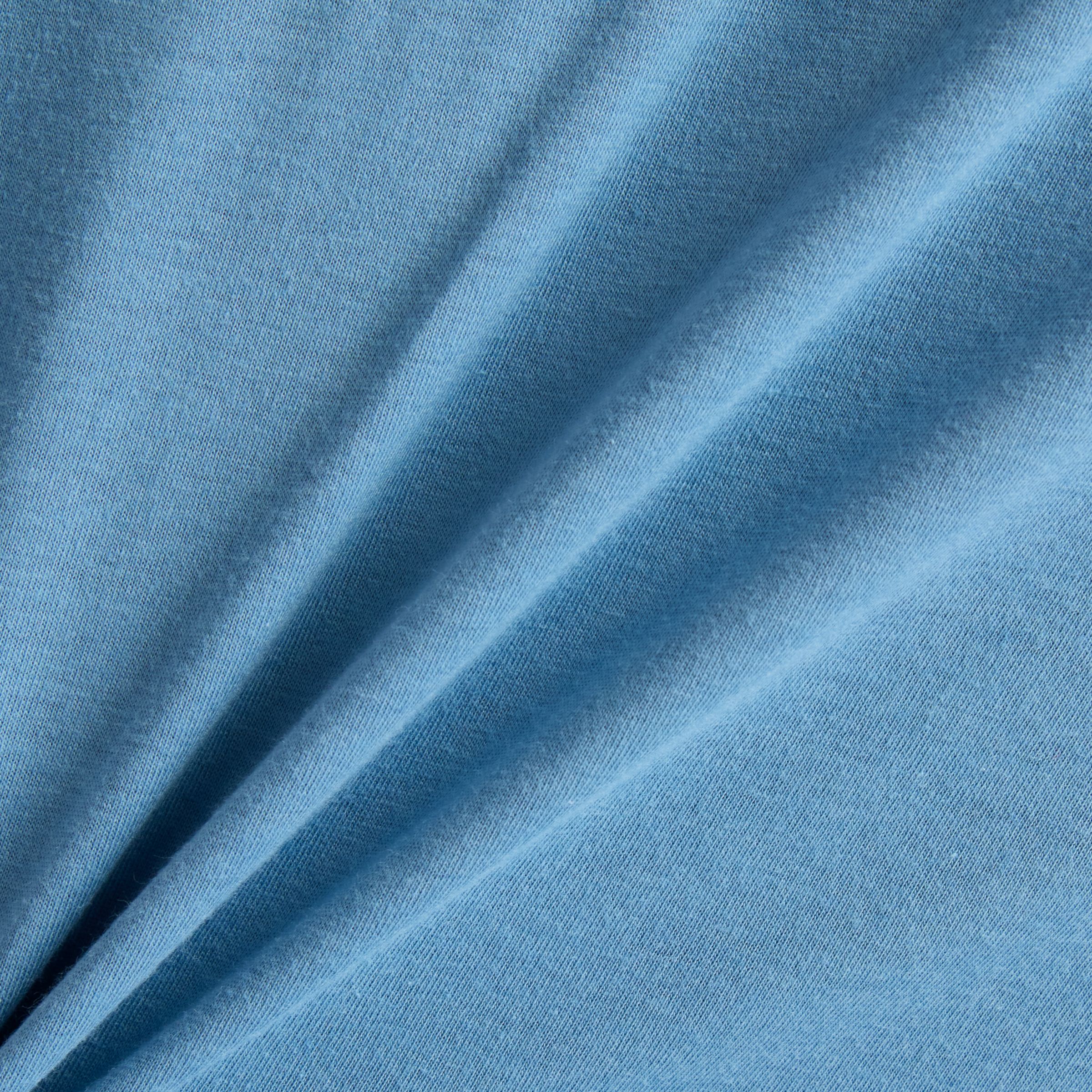 Heathertech Graphic T-Shirt 1